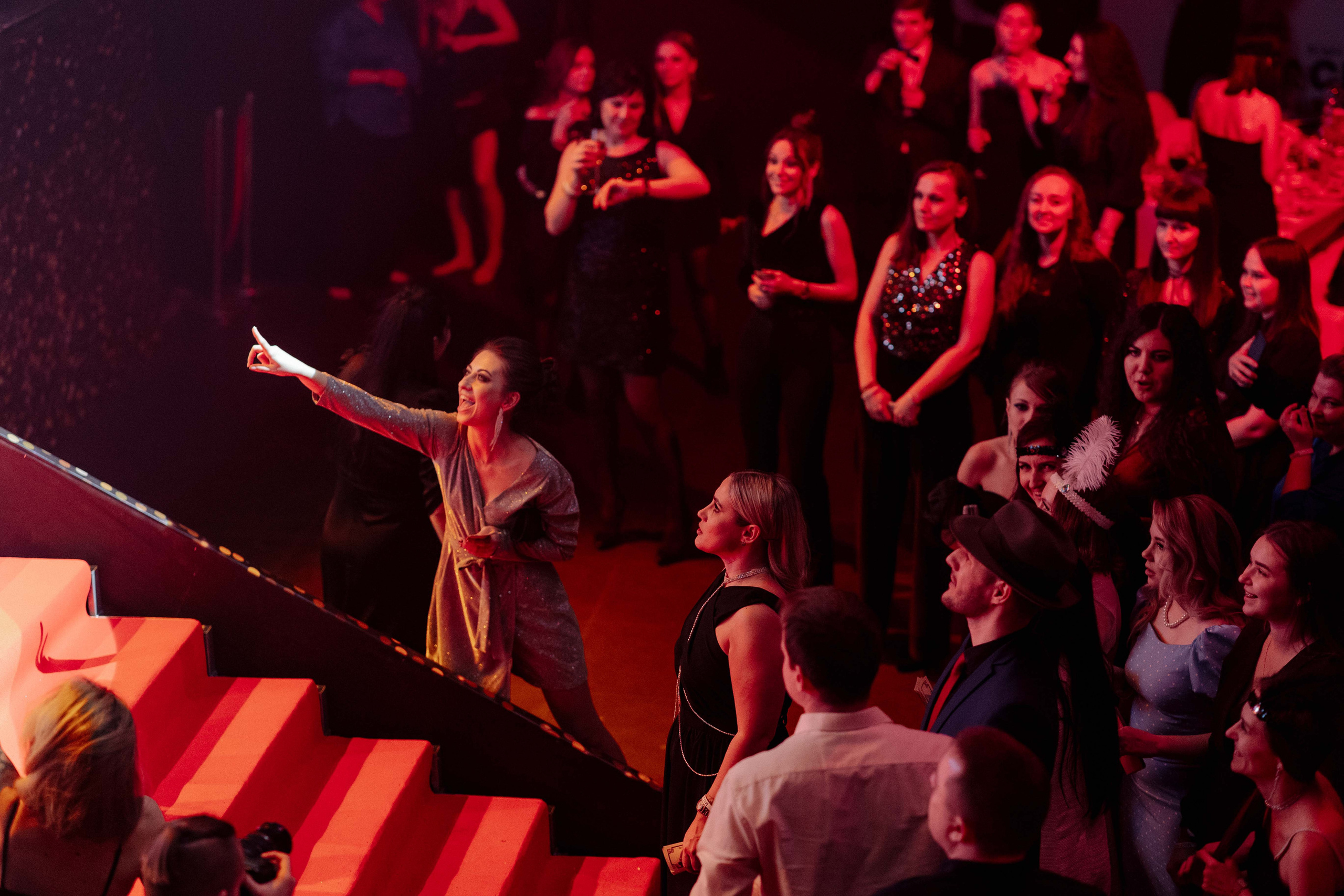 Корпоратив Срочно Деньги. Алексей Шаров — свадебный и репортажный фотограф в Нижнем Новгороде