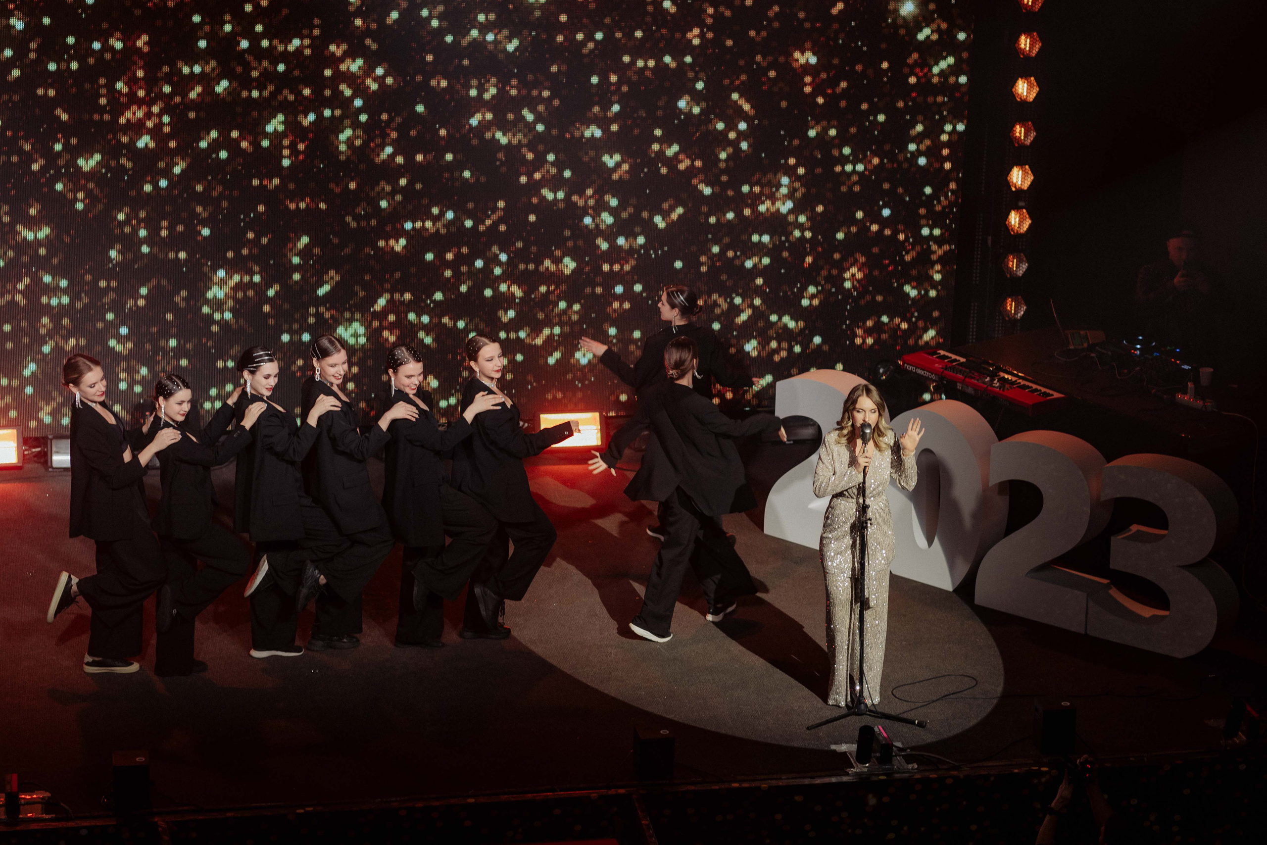 Корпоратив Срочно Деньги. Алексей Шаров — свадебный и репортажный фотограф в Нижнем Новгороде