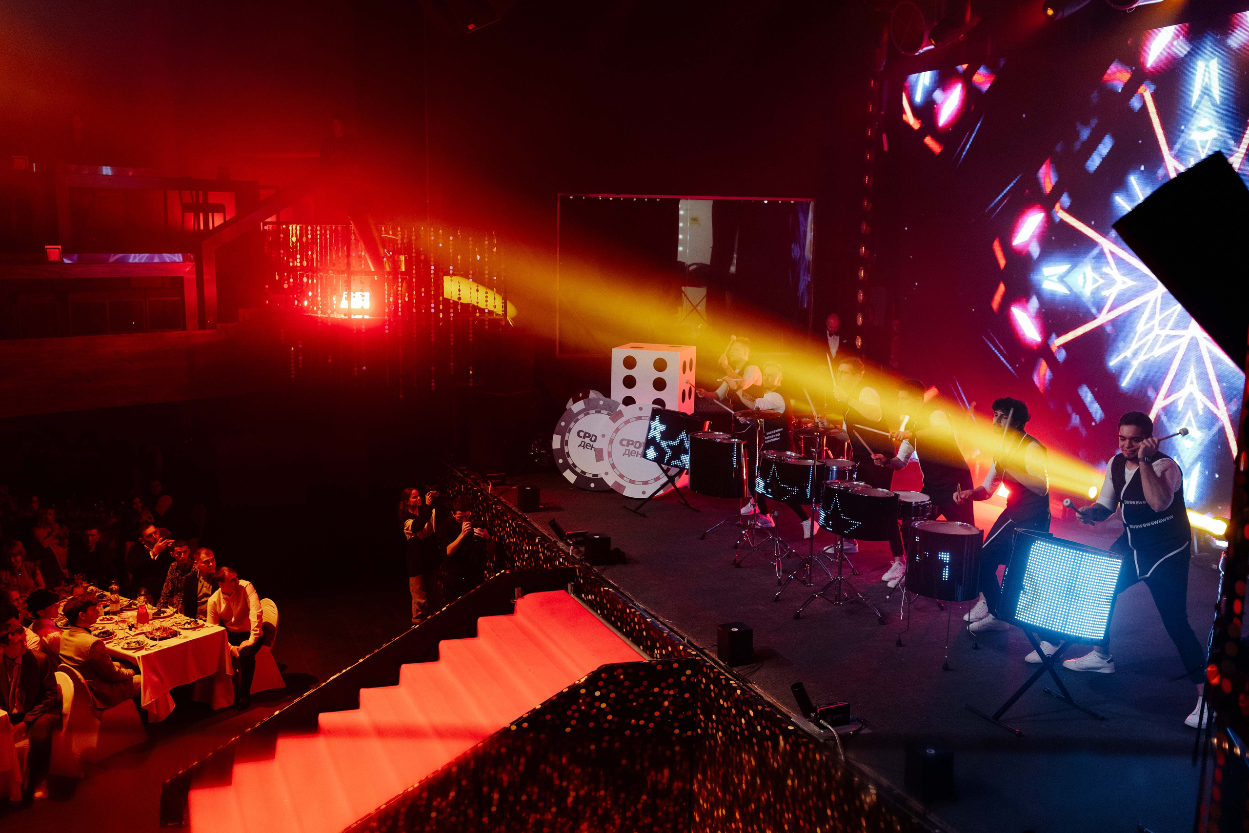 Корпоратив Срочно Деньги. Алексей Шаров — свадебный и репортажный фотограф в Нижнем Новгороде