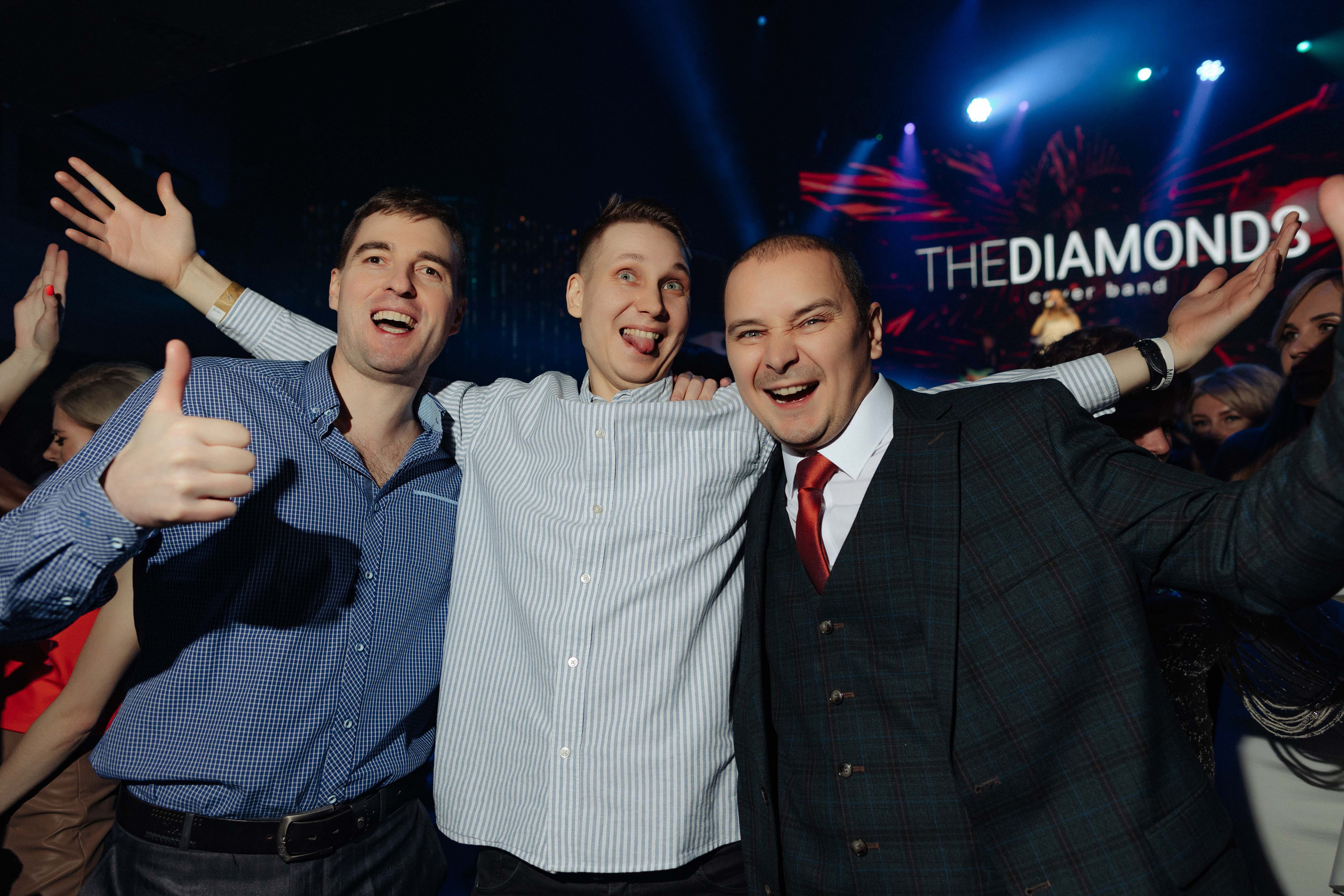 Корпоратив Срочно Деньги. Алексей Шаров — свадебный и репортажный фотограф в Нижнем Новгороде