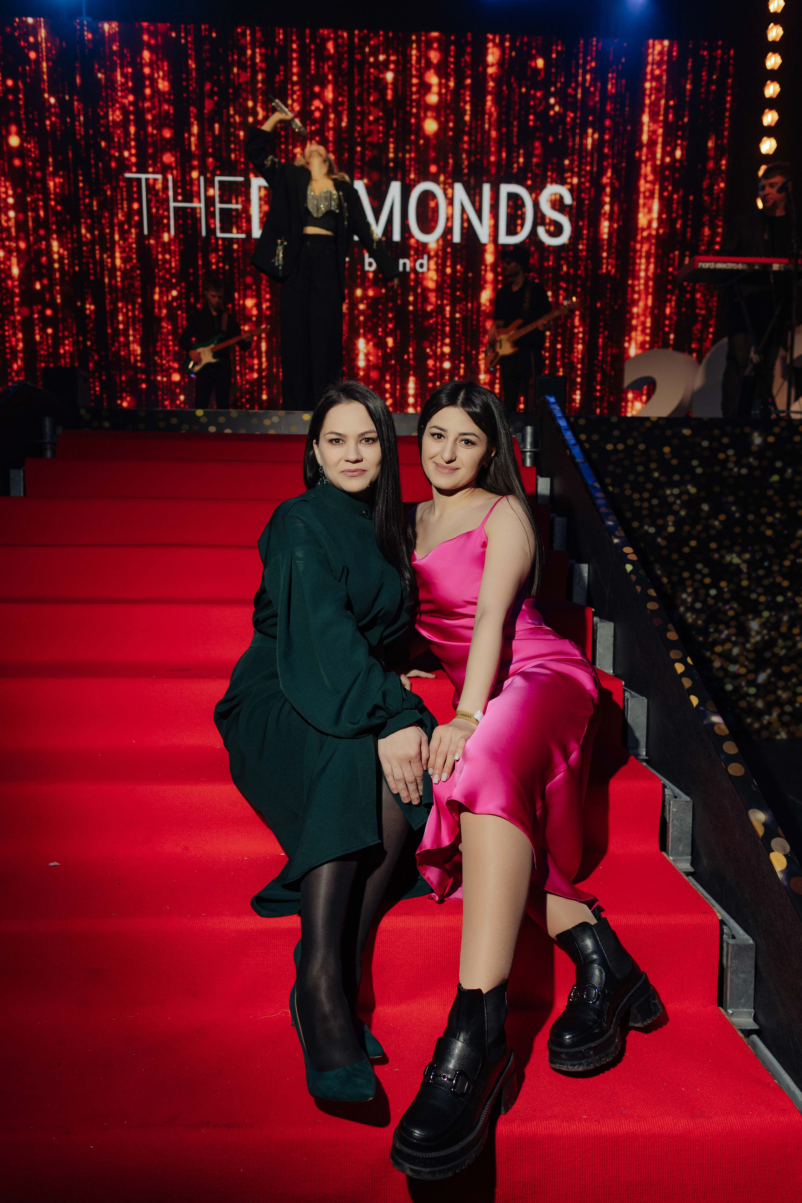 Корпоратив Срочно Деньги. Алексей Шаров — свадебный и репортажный фотограф в Нижнем Новгороде