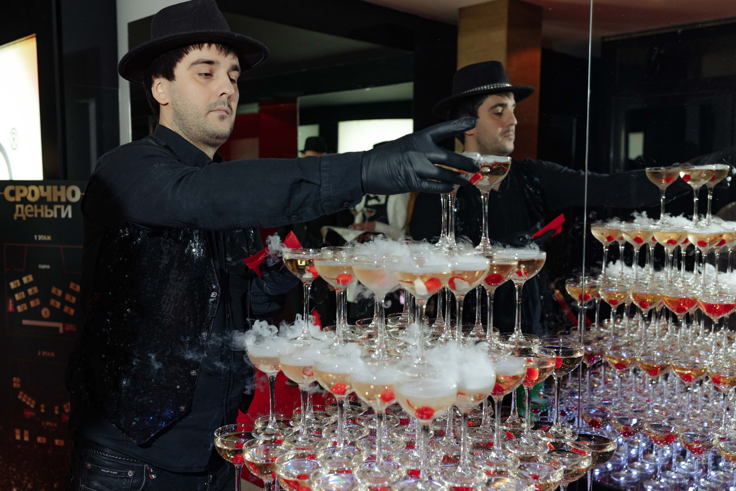 Корпоратив Срочно Деньги. Алексей Шаров — свадебный и репортажный фотограф в Нижнем Новгороде