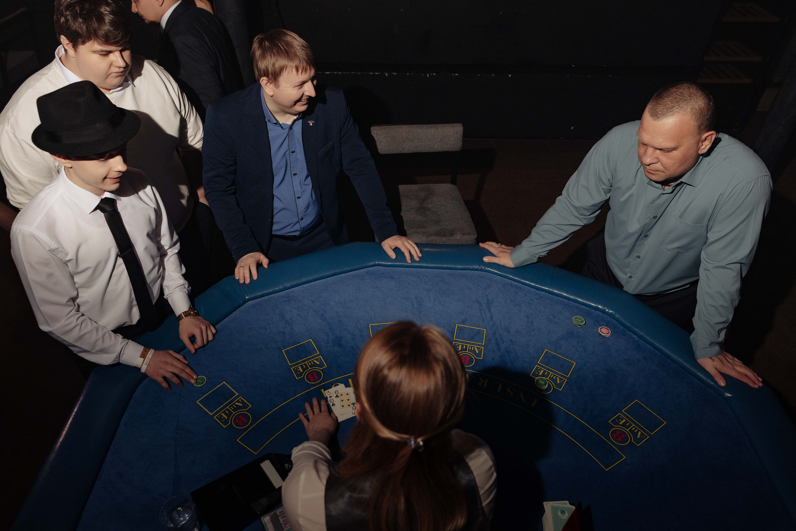 Корпоратив Срочно Деньги. Алексей Шаров — свадебный и репортажный фотограф в Нижнем Новгороде