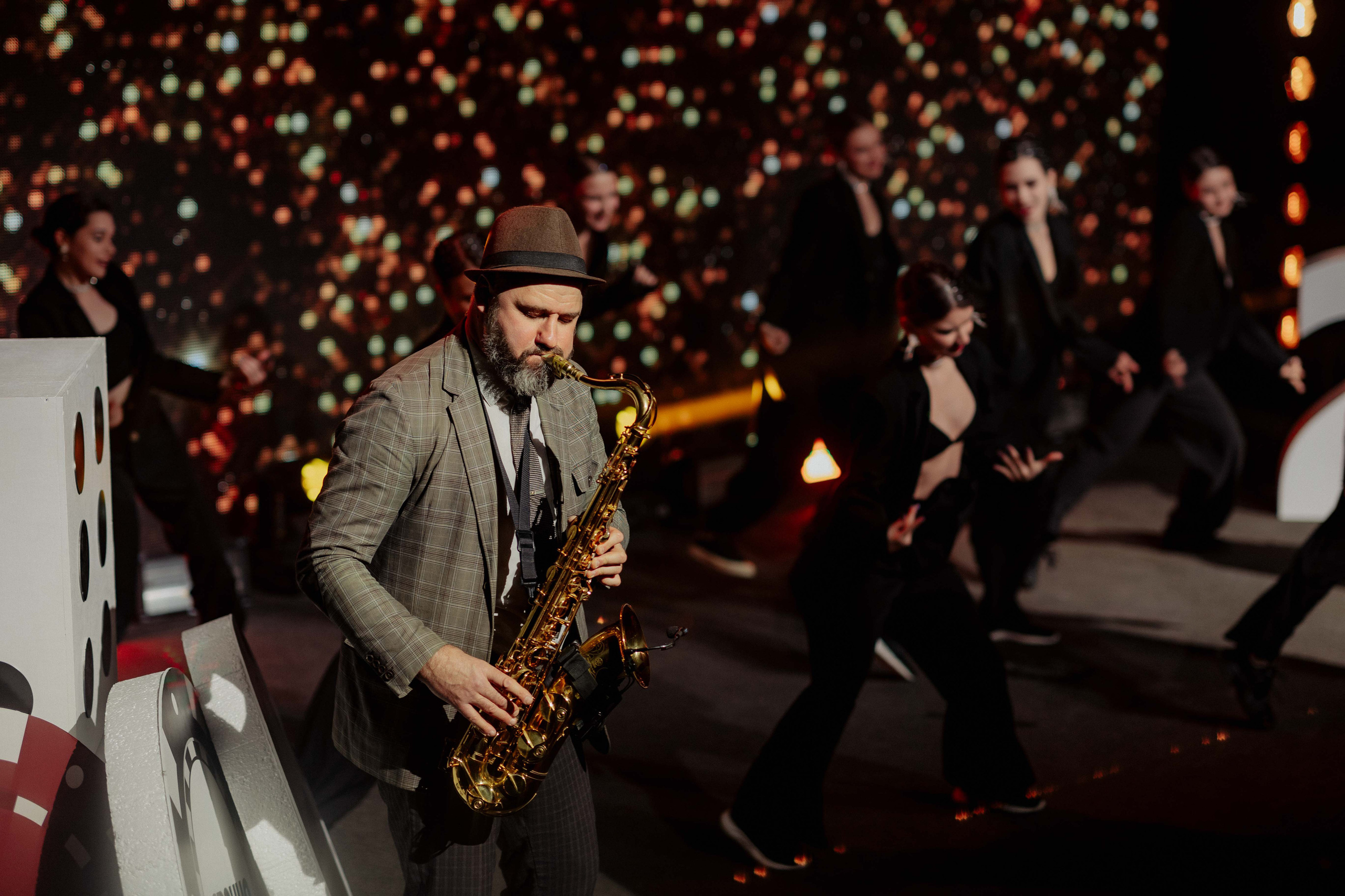 Корпоратив Срочно Деньги. Алексей Шаров — свадебный и репортажный фотограф в Нижнем Новгороде