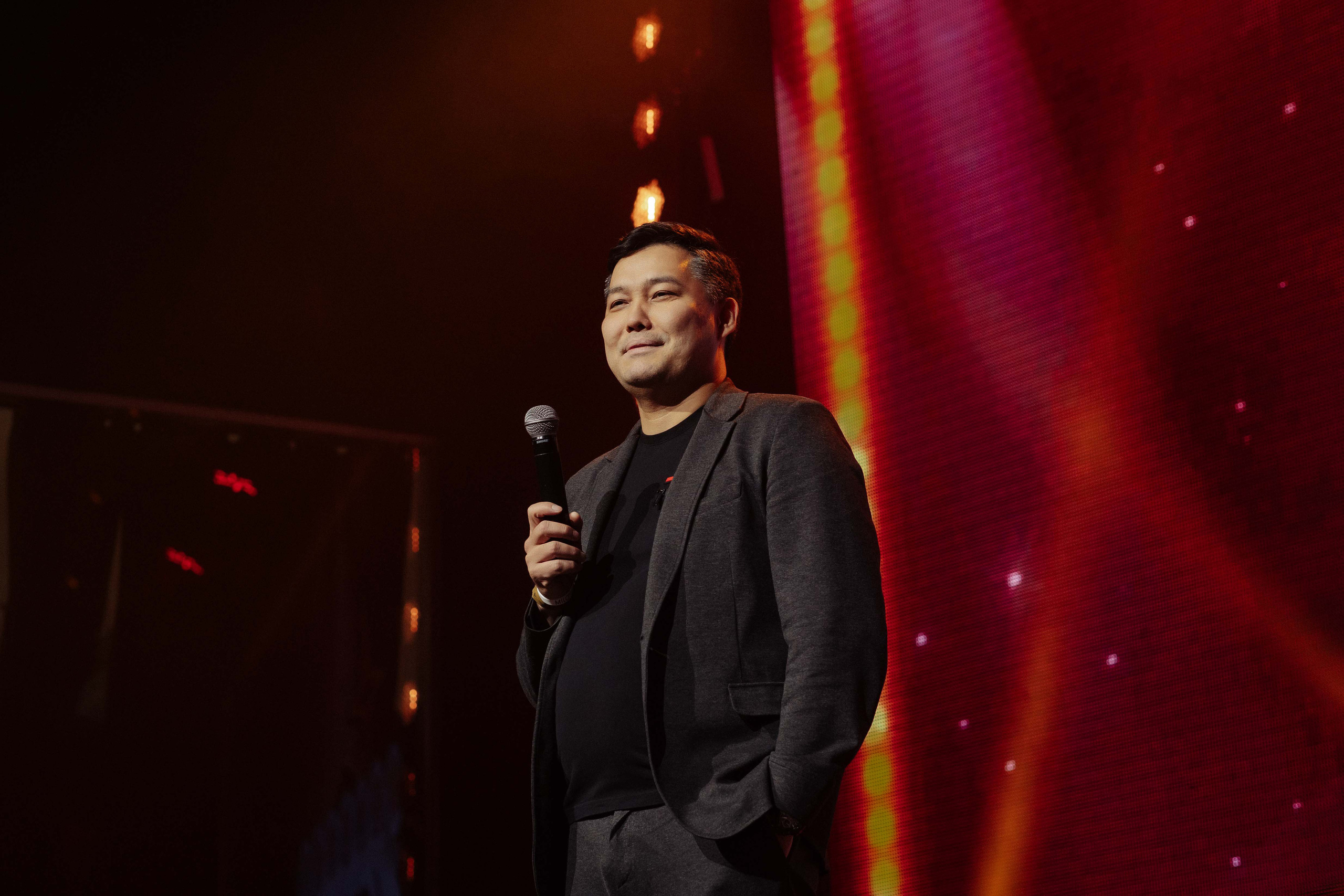 Корпоратив Срочно Деньги. Алексей Шаров — свадебный и репортажный фотограф в Нижнем Новгороде