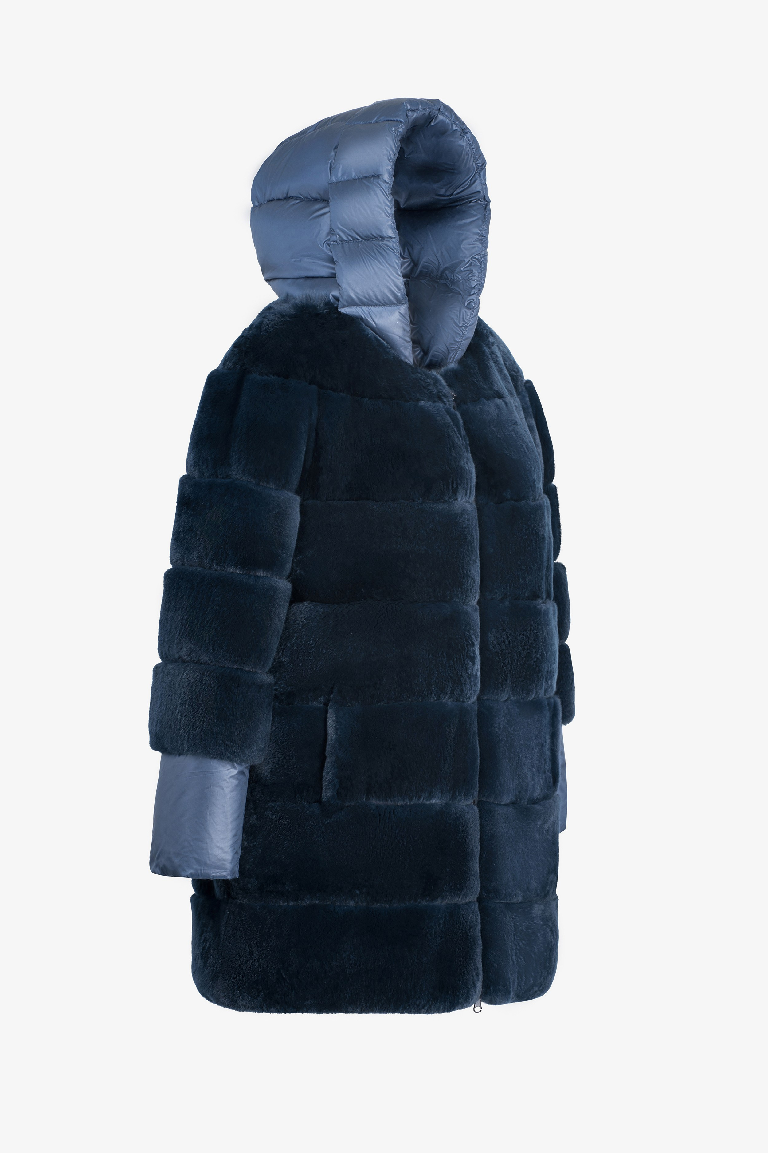 Ретушь фотографий курток и пуховиков | Студия SVITHART