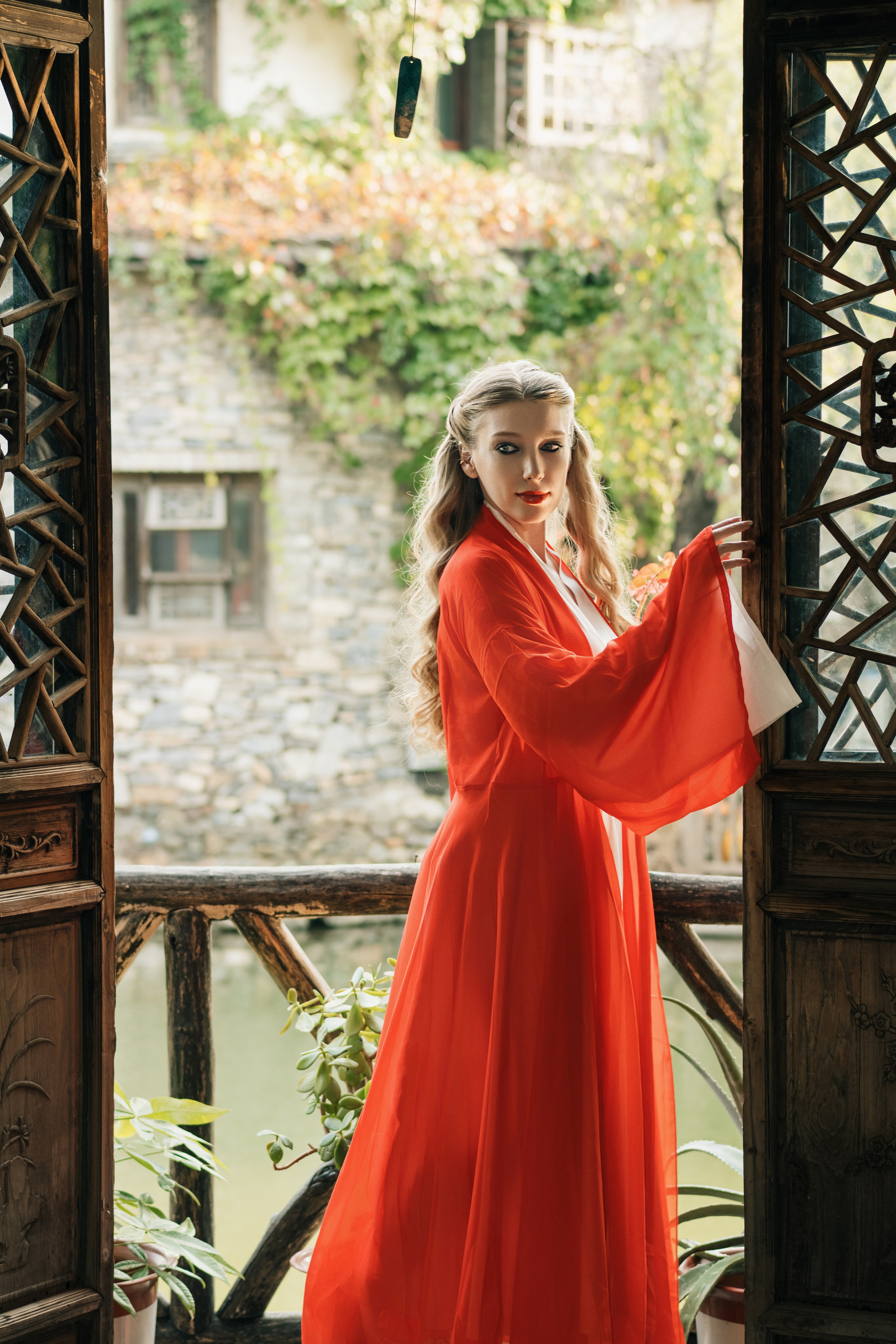 Photoshoot in traditional Chinese dresses