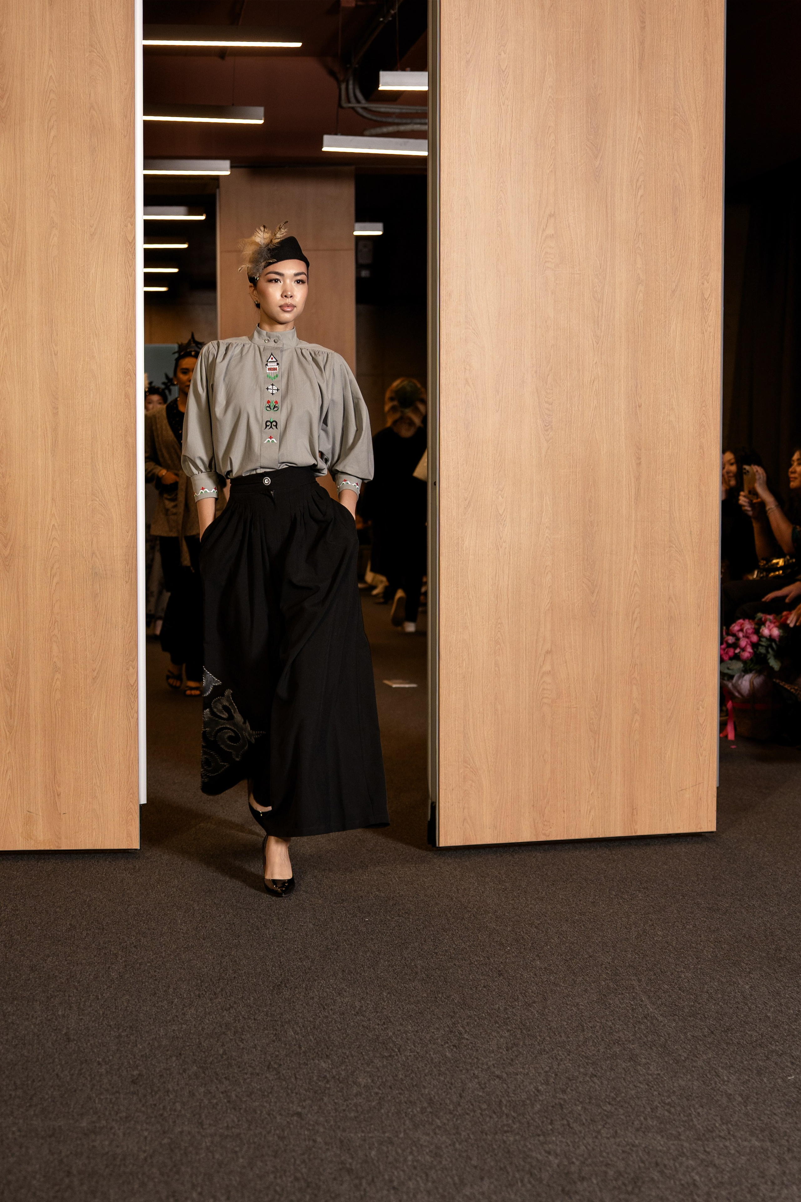 Brand Gulnur Atelier. Сайт Алматинского НЮ АРТ, будуар и фэшн фотографа Дениса Карпенко