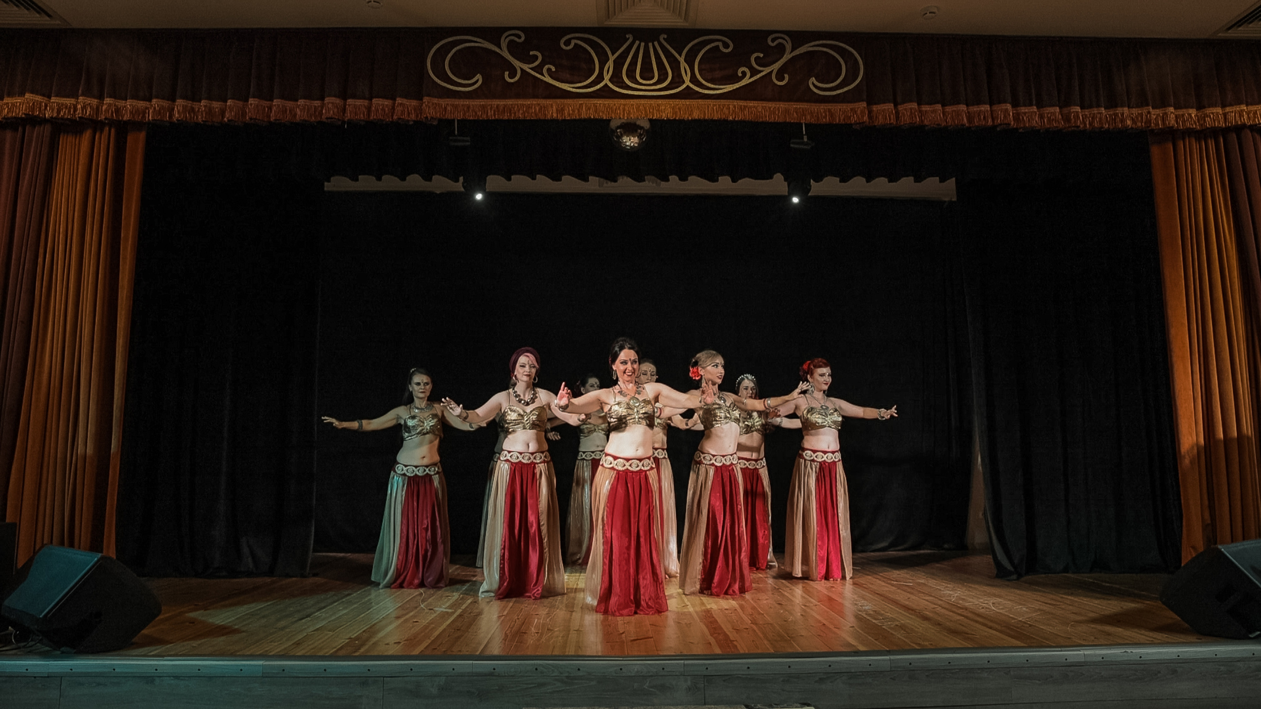 🌺 Кто такие IRIS TRIBE? 🌺. «Айрис Трайб» студия танца Tribal в Новороссийске