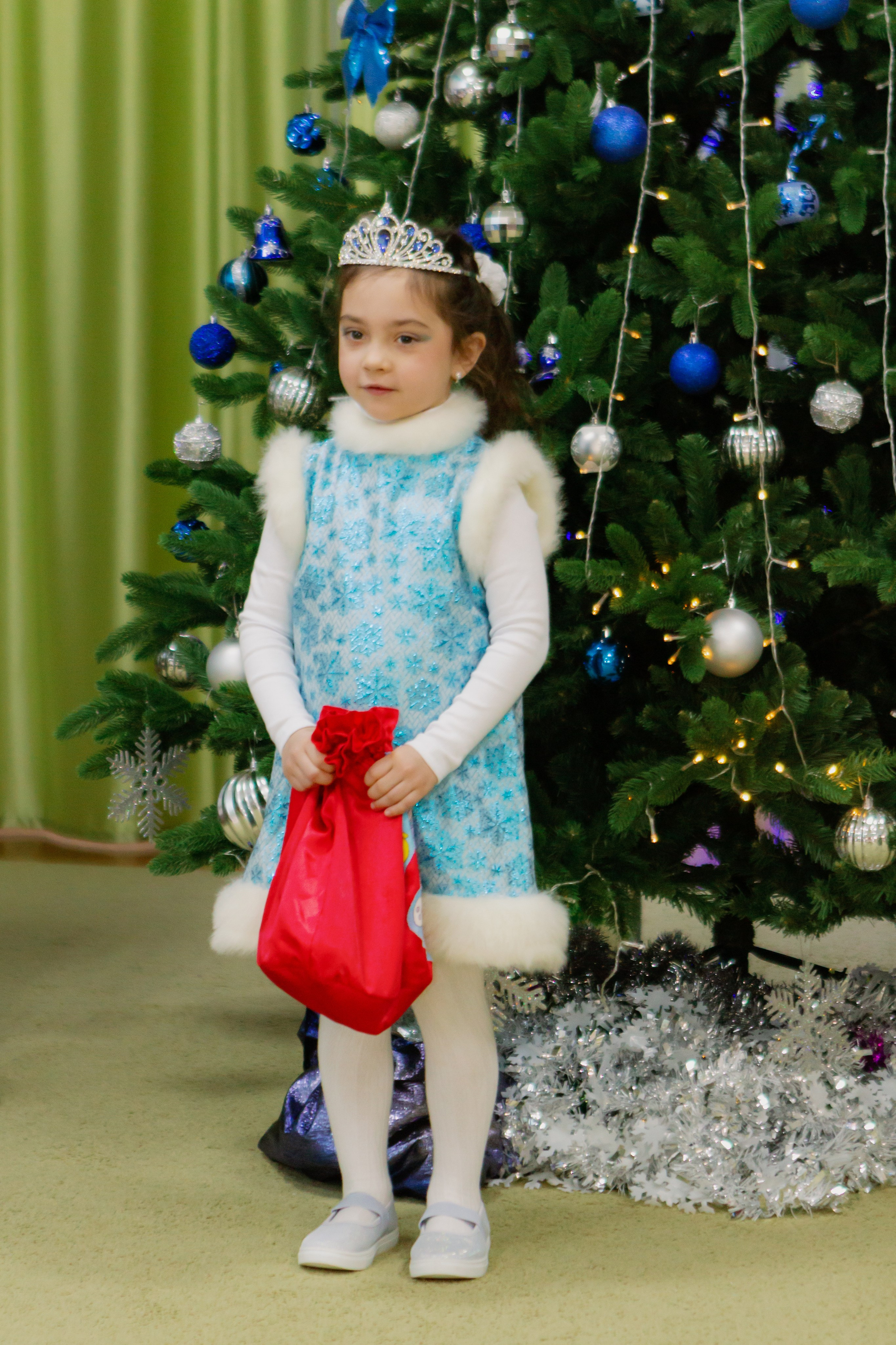 Фотосъёмка новогоднего утренника. Фотограф в Екатеринбурге Пойгина Елена