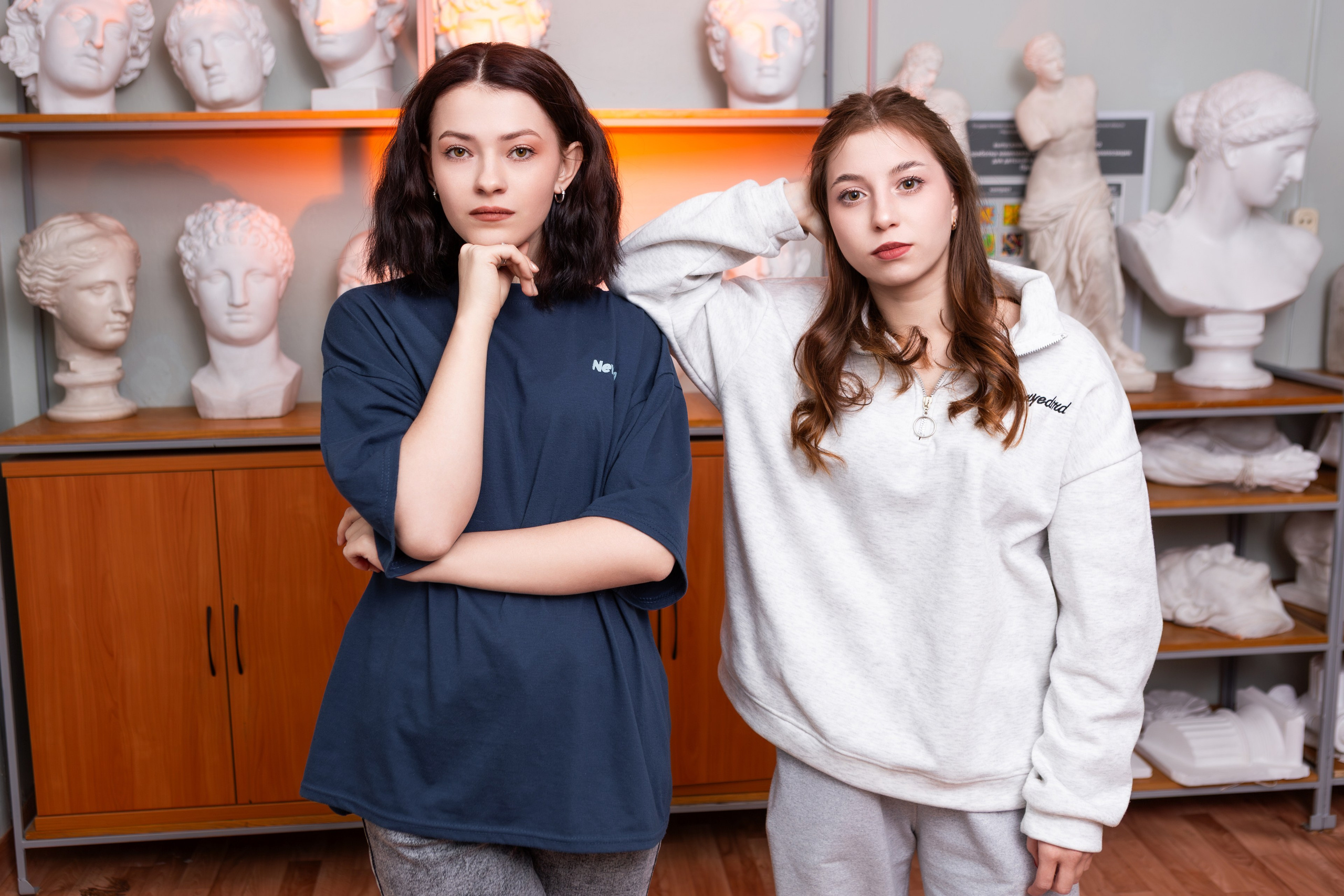 ФОТОСЕССИЯ В АУДИТОРИИ ДЛЯ БУДУЩИХ УЧИТЕЛЕЙ — выпускников Чернского профессионально-педагогического колледжа. ТВОЙ АЛЬБОМ / ТВОИ ПРАВИЛА