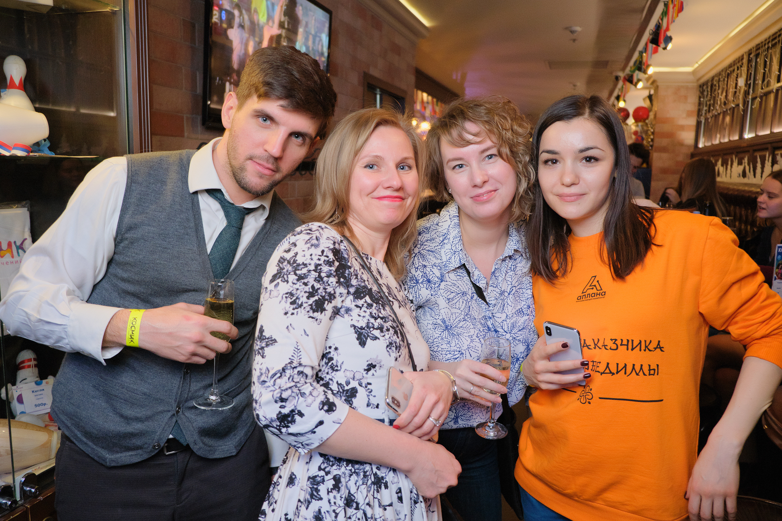 Праздники и Корпоративы. Фотограф и видеограф в Москве Алексей Толстиков