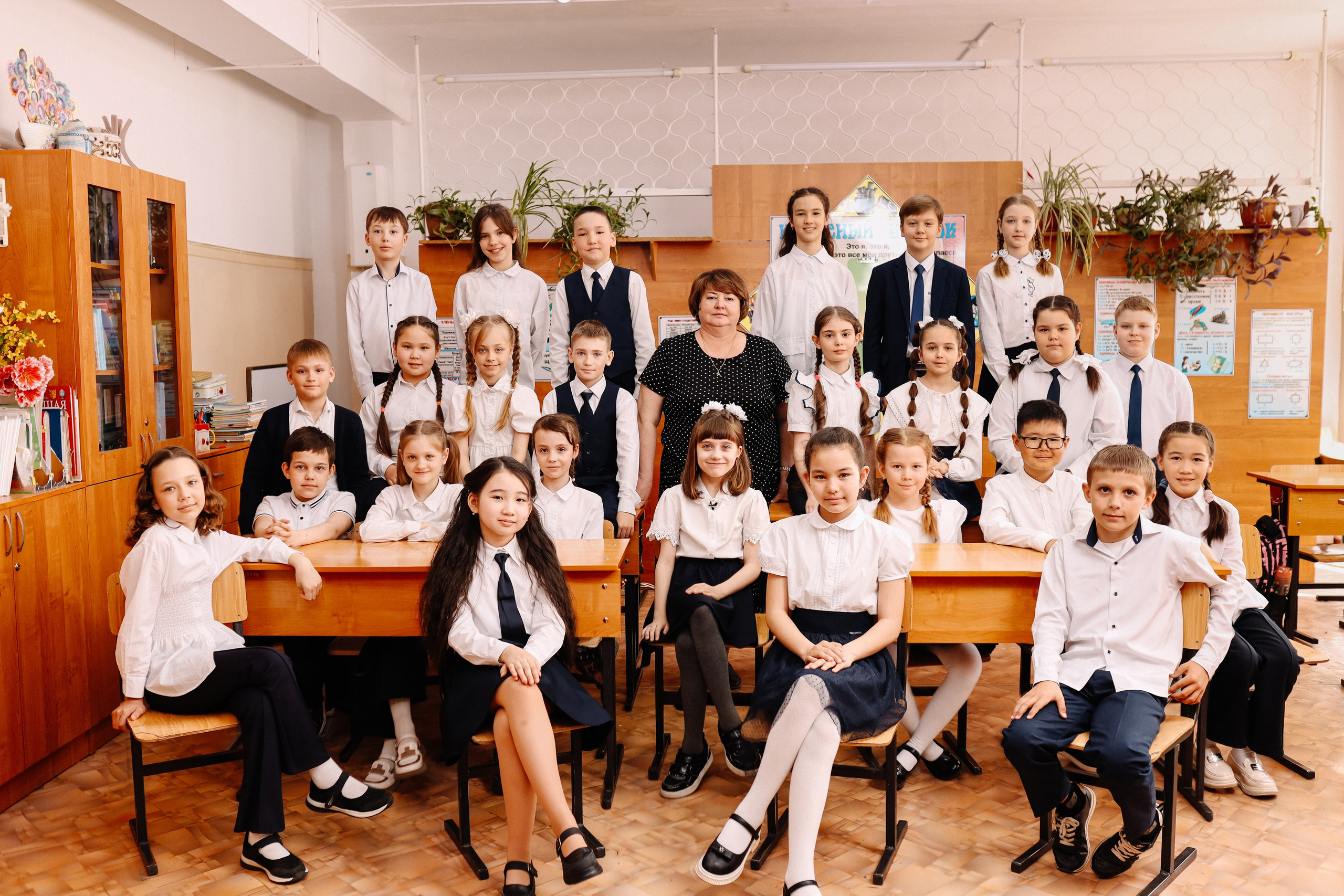 Выпускники. Фотограф в Жезказгане. Графический дизайнер