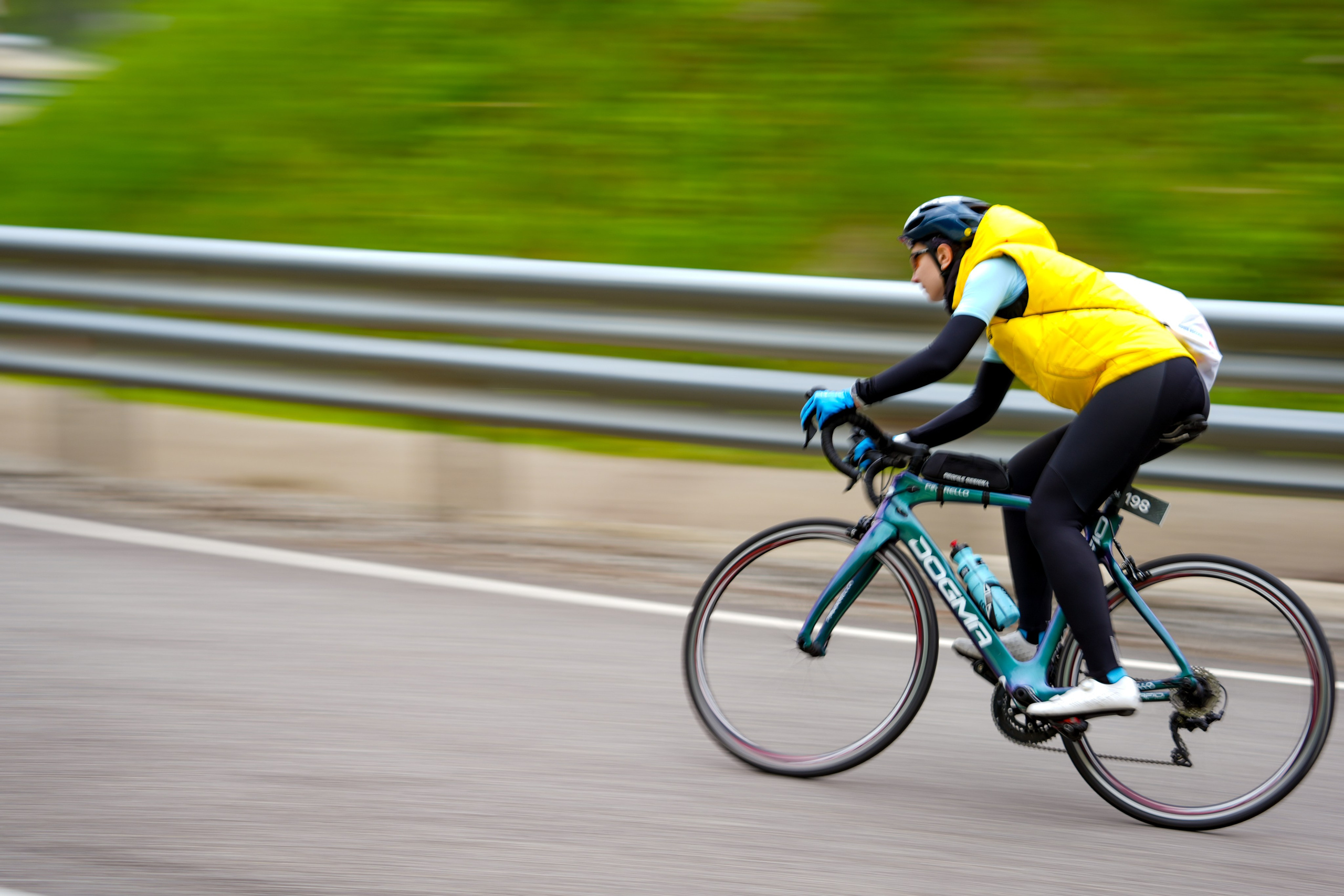 Велогонка «Три горы» на курортах горного кластера Красная Поляна. Репортажный фотограф в Красной Поляне и Сочи Павлюченко Екатерина