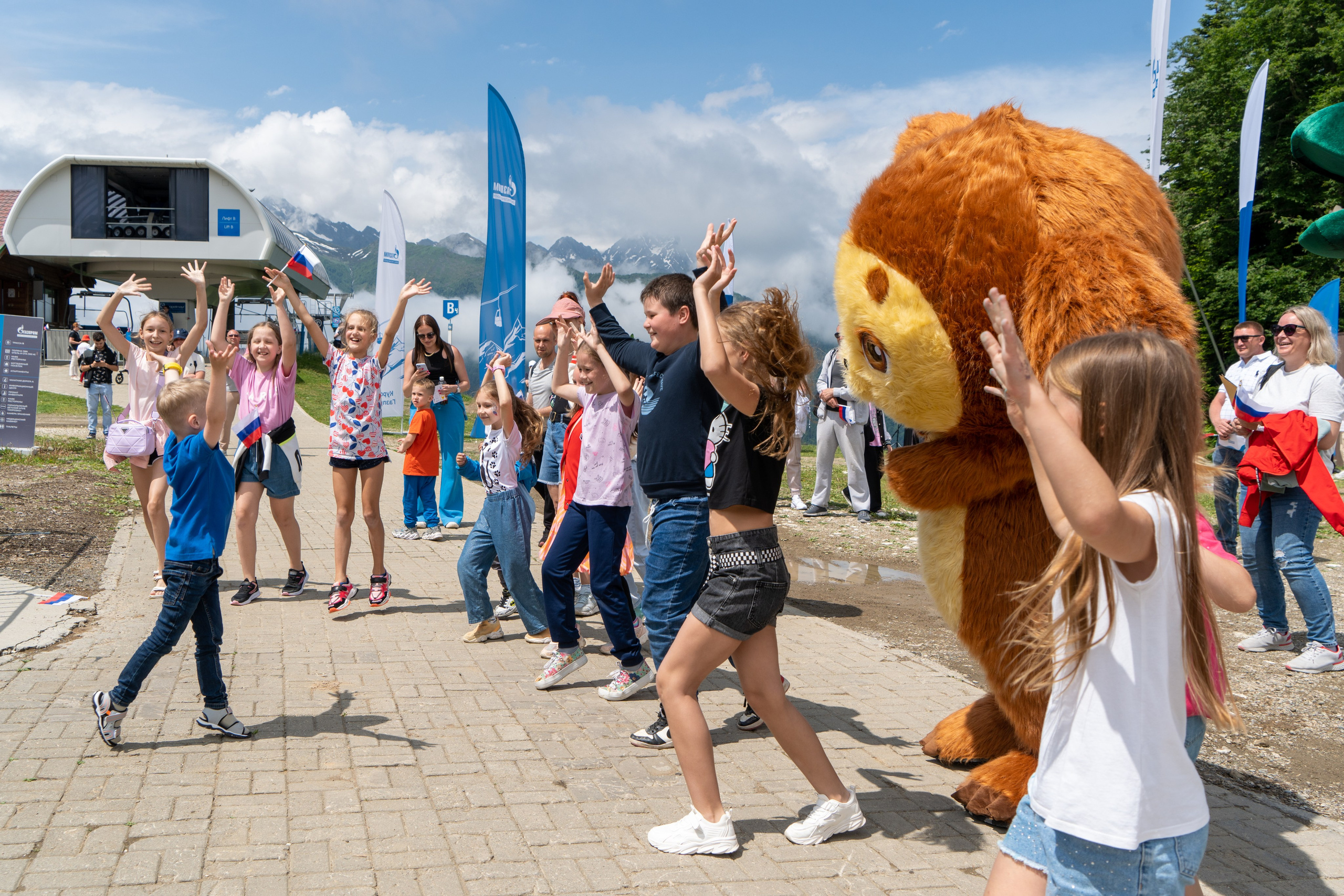 День России на курорте Газпром 2023. Репортажный фотограф в Красной Поляне и Сочи Павлюченко Екатерина