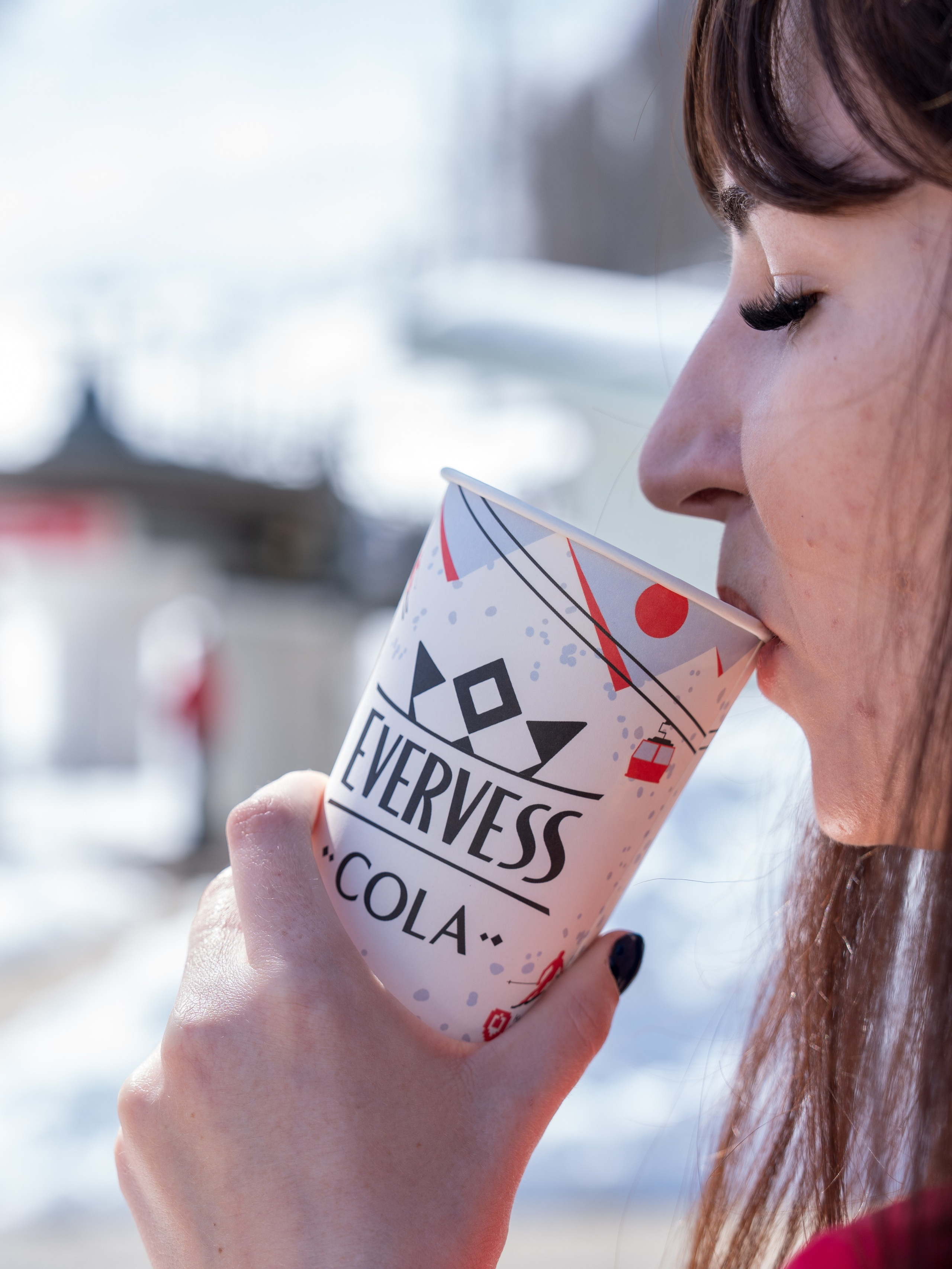 Компания «EVERVESS»: отчет с точек продаж на курортах Красной Поляны. Репортажный фотограф в Красной Поляне и Сочи Павлюченко Екатерина