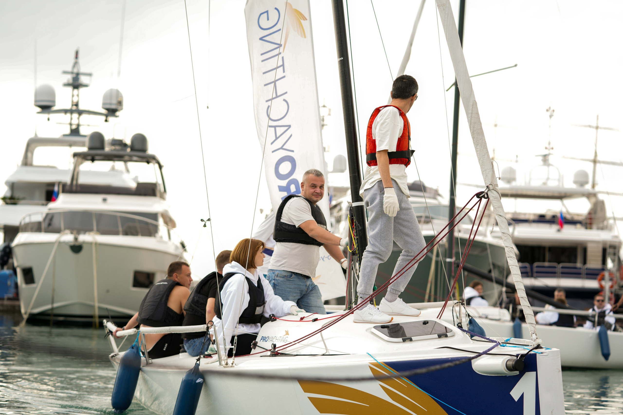 Яхтенная регата для компании Агрегатка. Репортажный фотограф в Красной Поляне и Сочи Павлюченко Екатерина