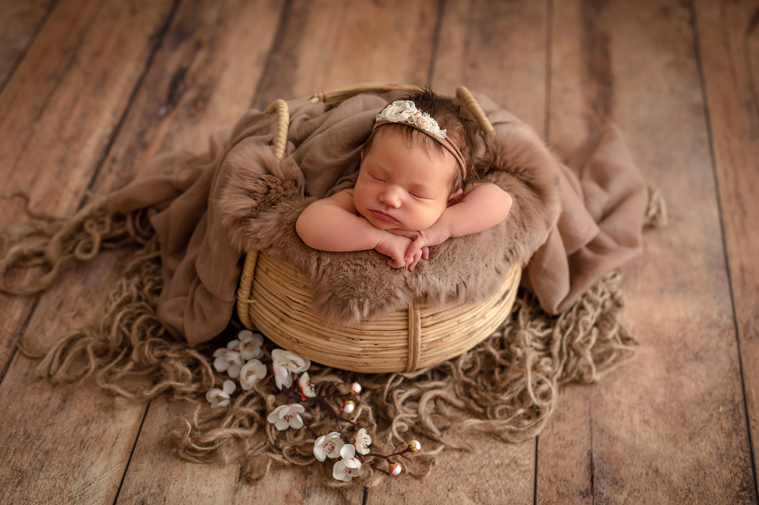 Новорожденные до 28 дней. Фотограф новорожденных в Тюмени