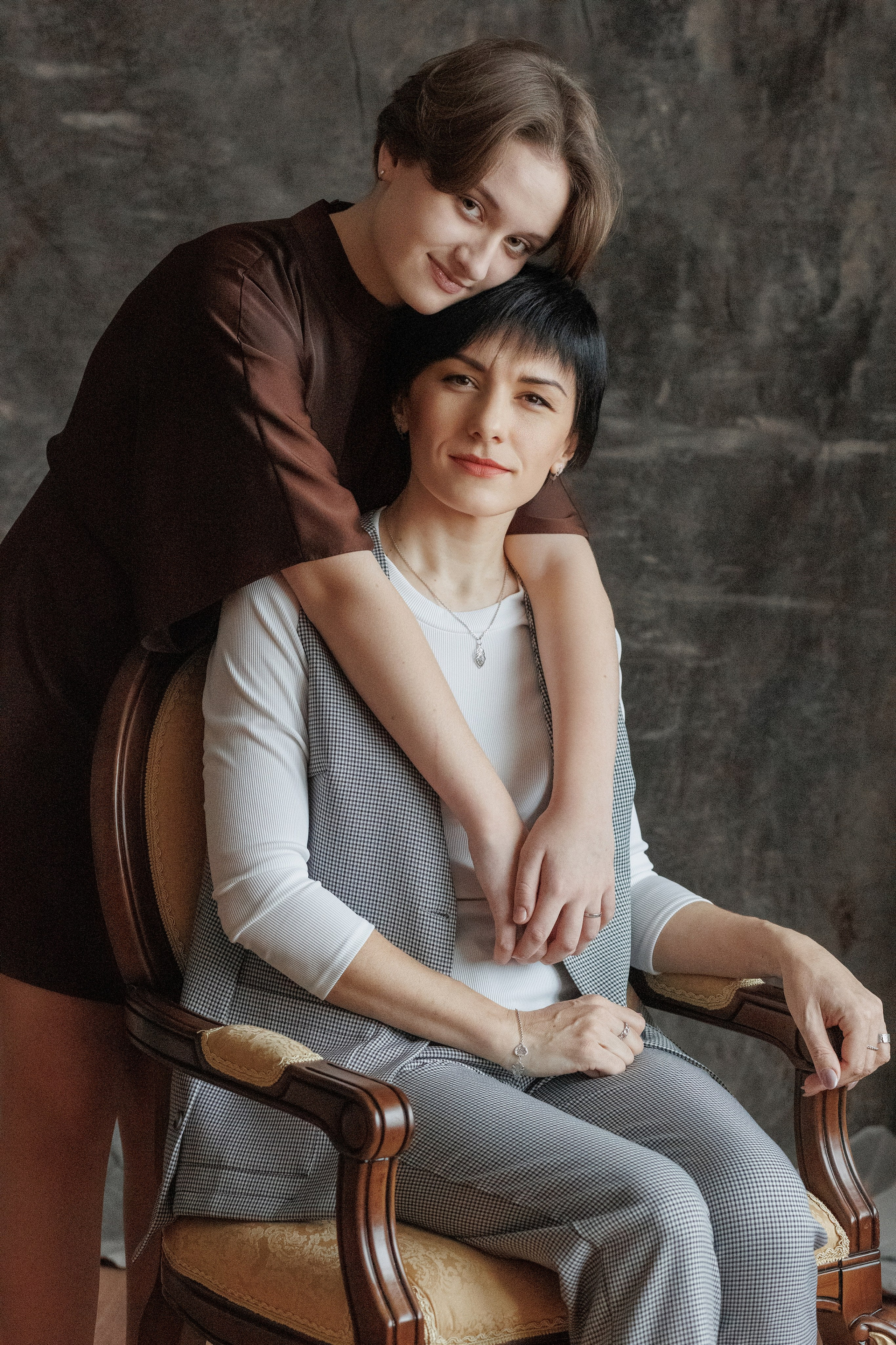 Мама и дочь. Фотограф Мальнева Юлия в Липецке, в Москве. Фотостудия MARU в Липецке