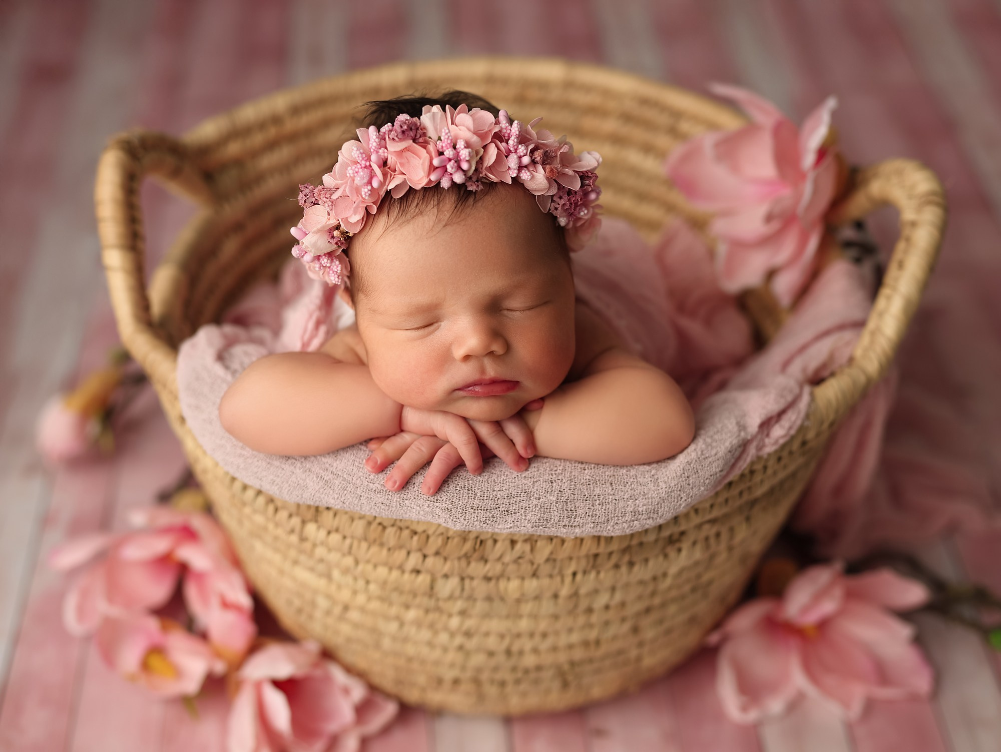 Newborn. Фотограф новорождённых в Казани Нейля Гильмутдинова ньюборн