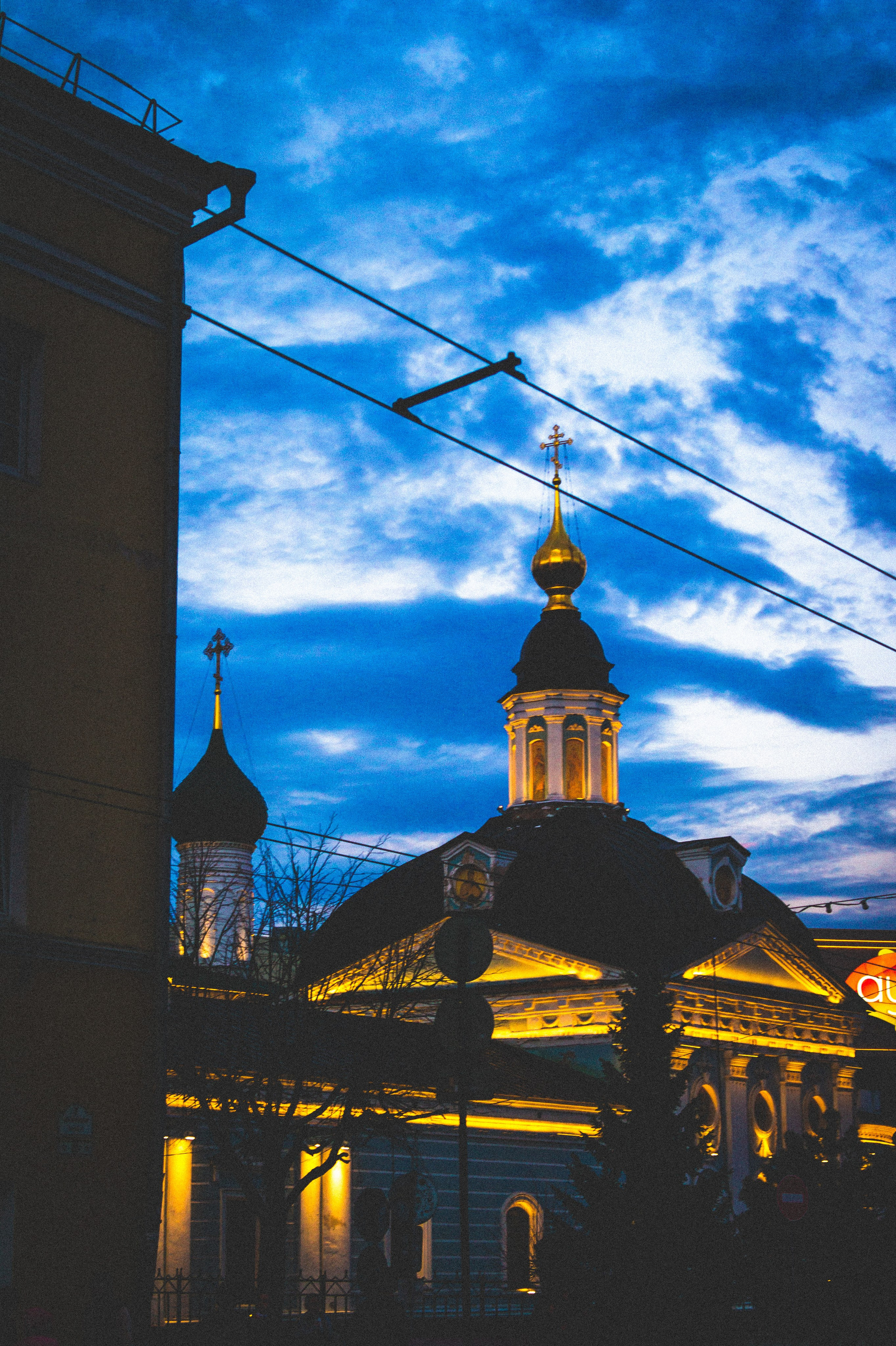 На телефоне. Den Mirov — Фотограф, Музыкант