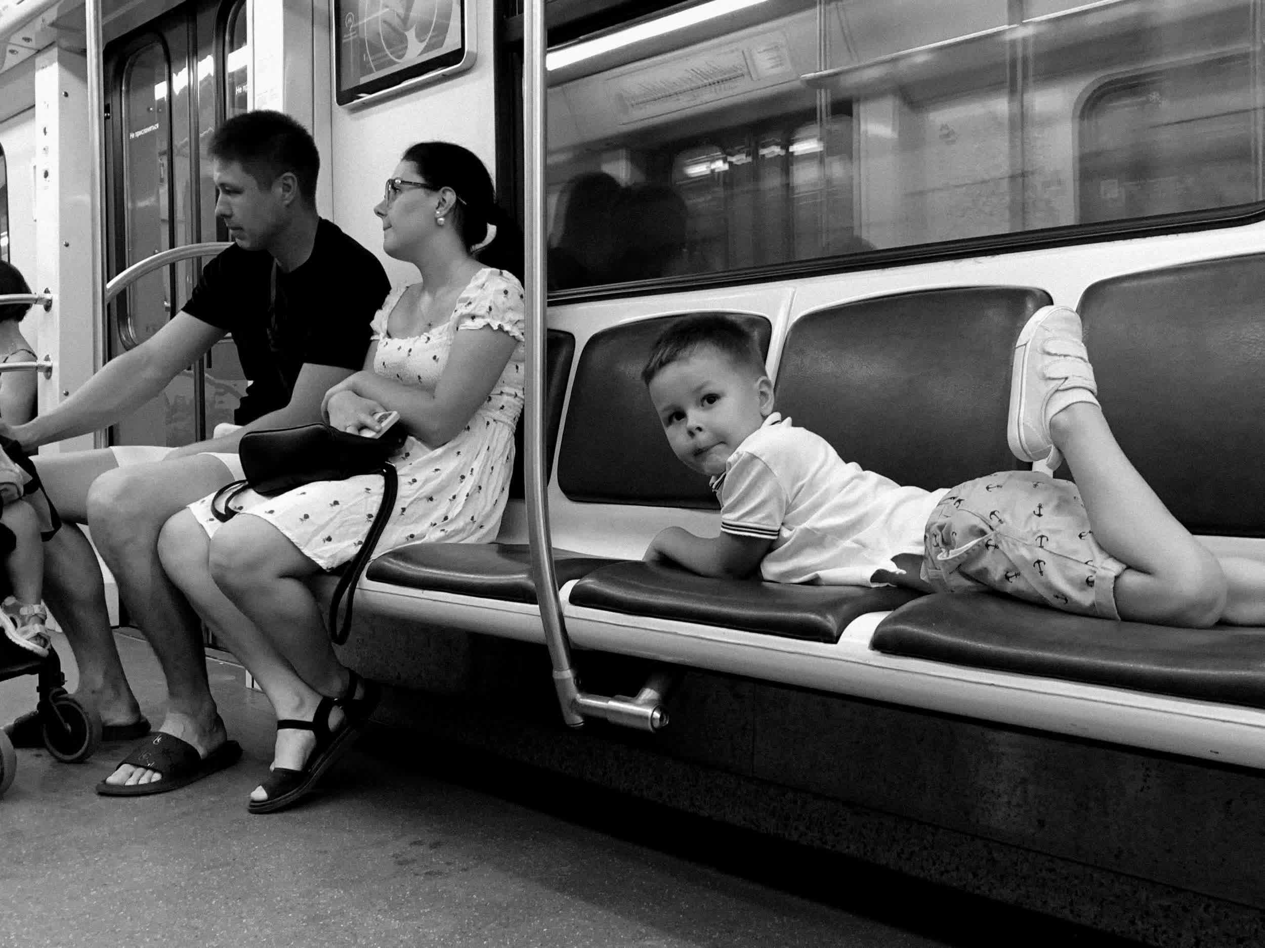 Метро. Photographer Pavel Romashchenko