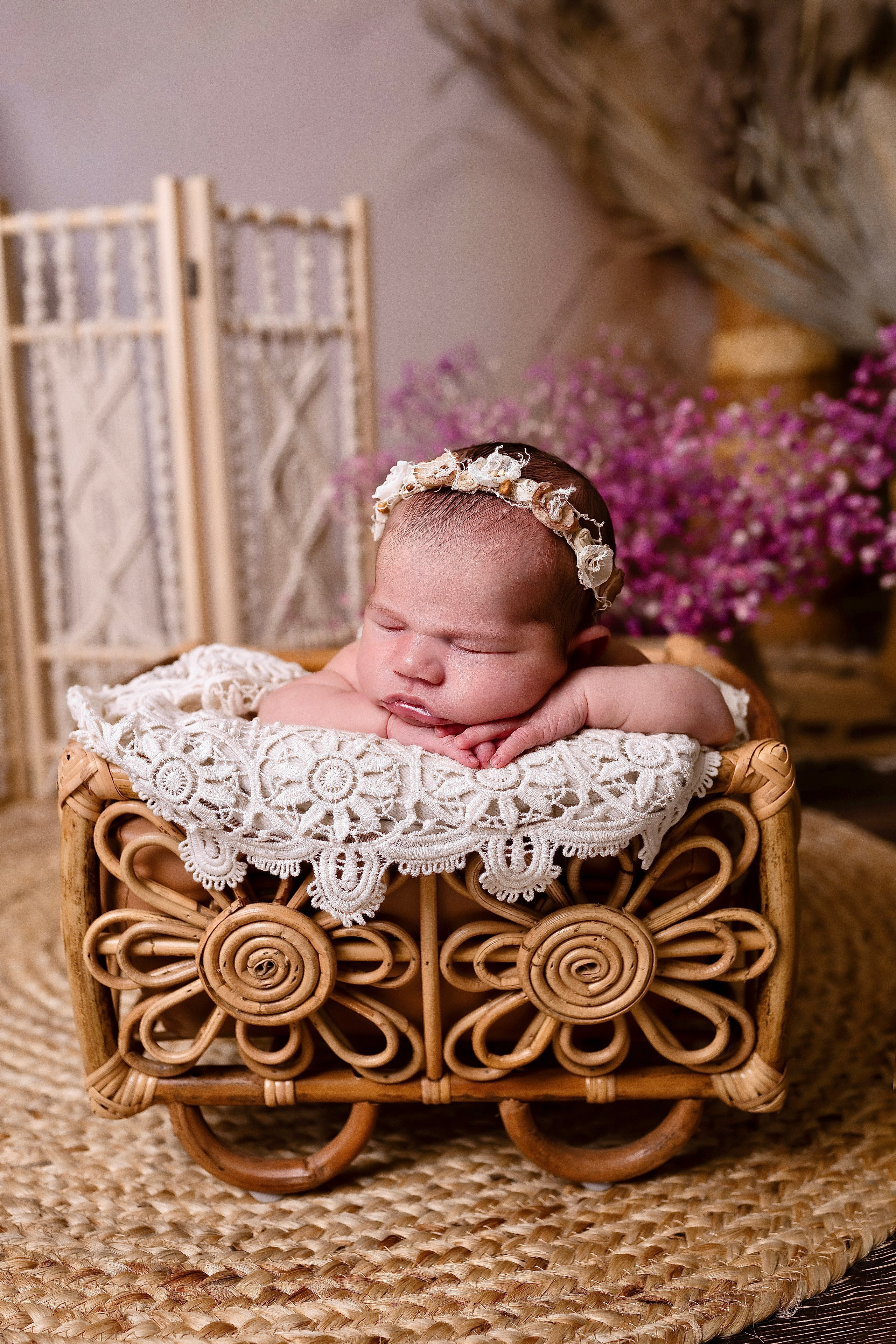 NEWBORN. Главная