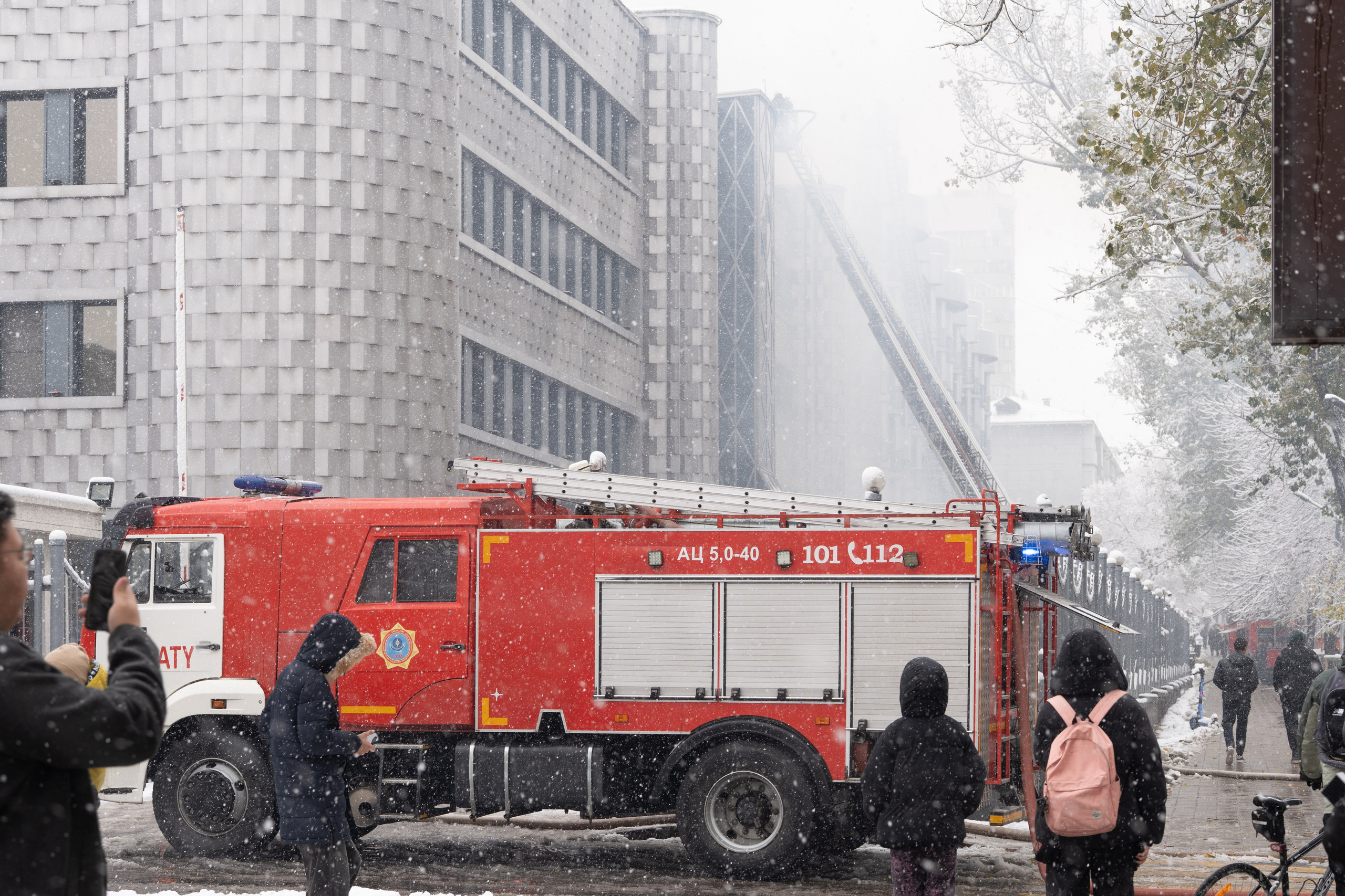 Тушение Пожара. Сайт Алматинского НЮ АРТ, будуар и фэшн фотографа Дениса Карпенко