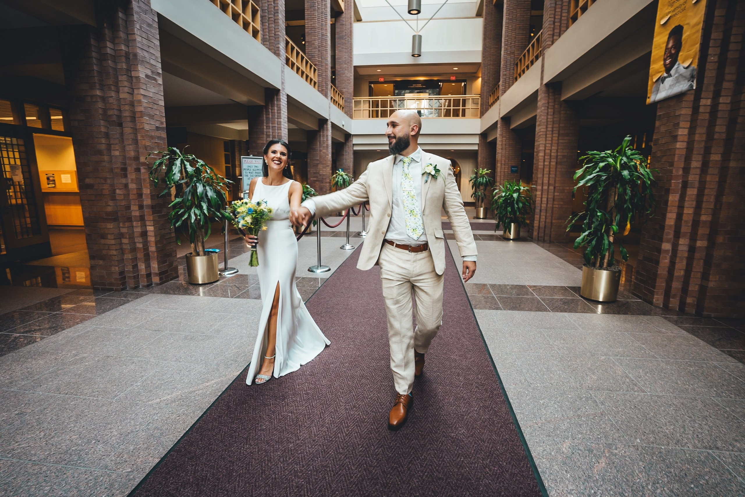 … Big day in a city. Golden Moments Editing — We do Wedding’s Retouch and Video Editing