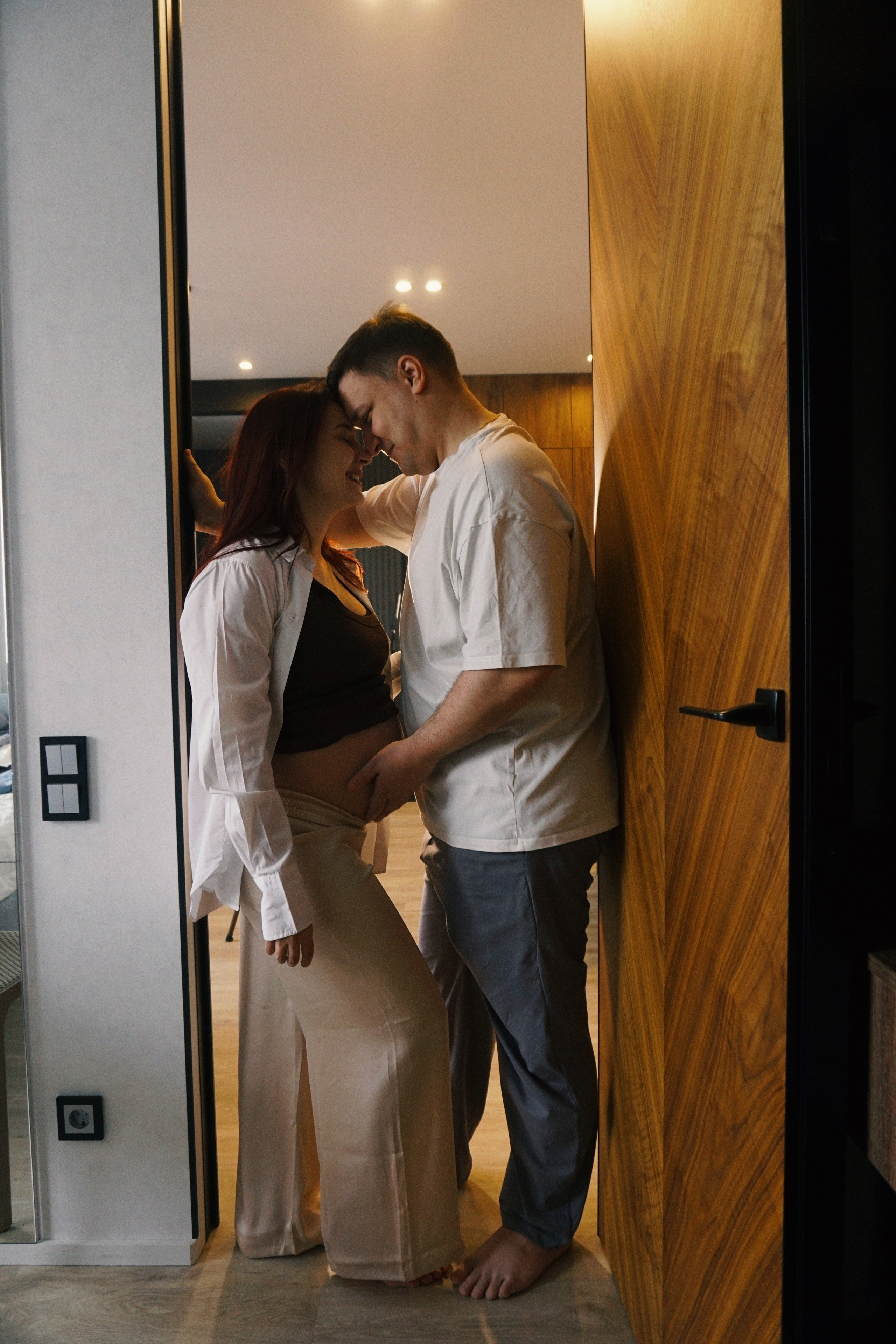 Беременность домашняя съемка. Фотограф Москва — Полина Робин