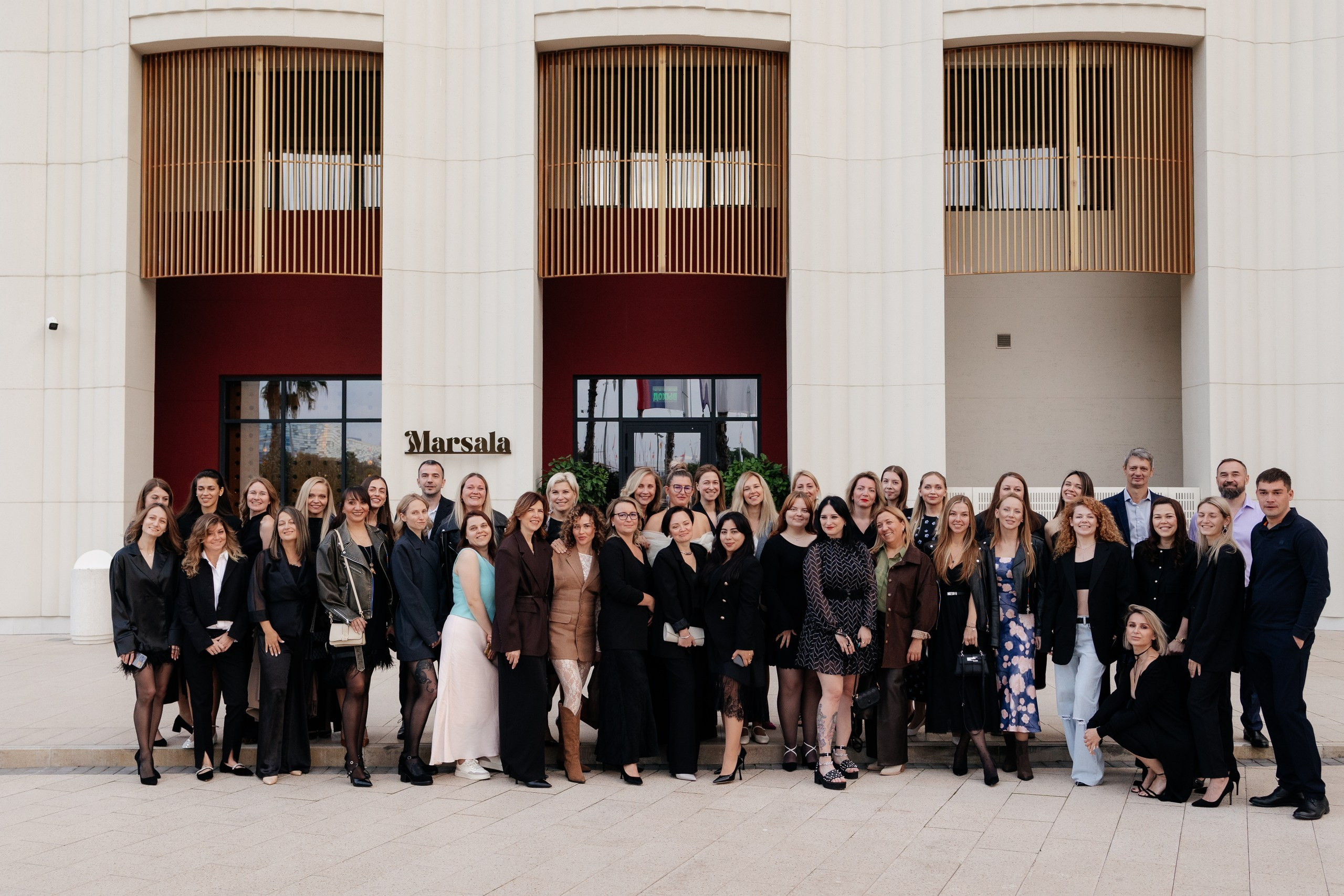 Репортажная съемка корпоративных мероприятий в Краснодаре. Архитектурный и интерьерный фотограф в Краснодаре | Дмитрий Демской