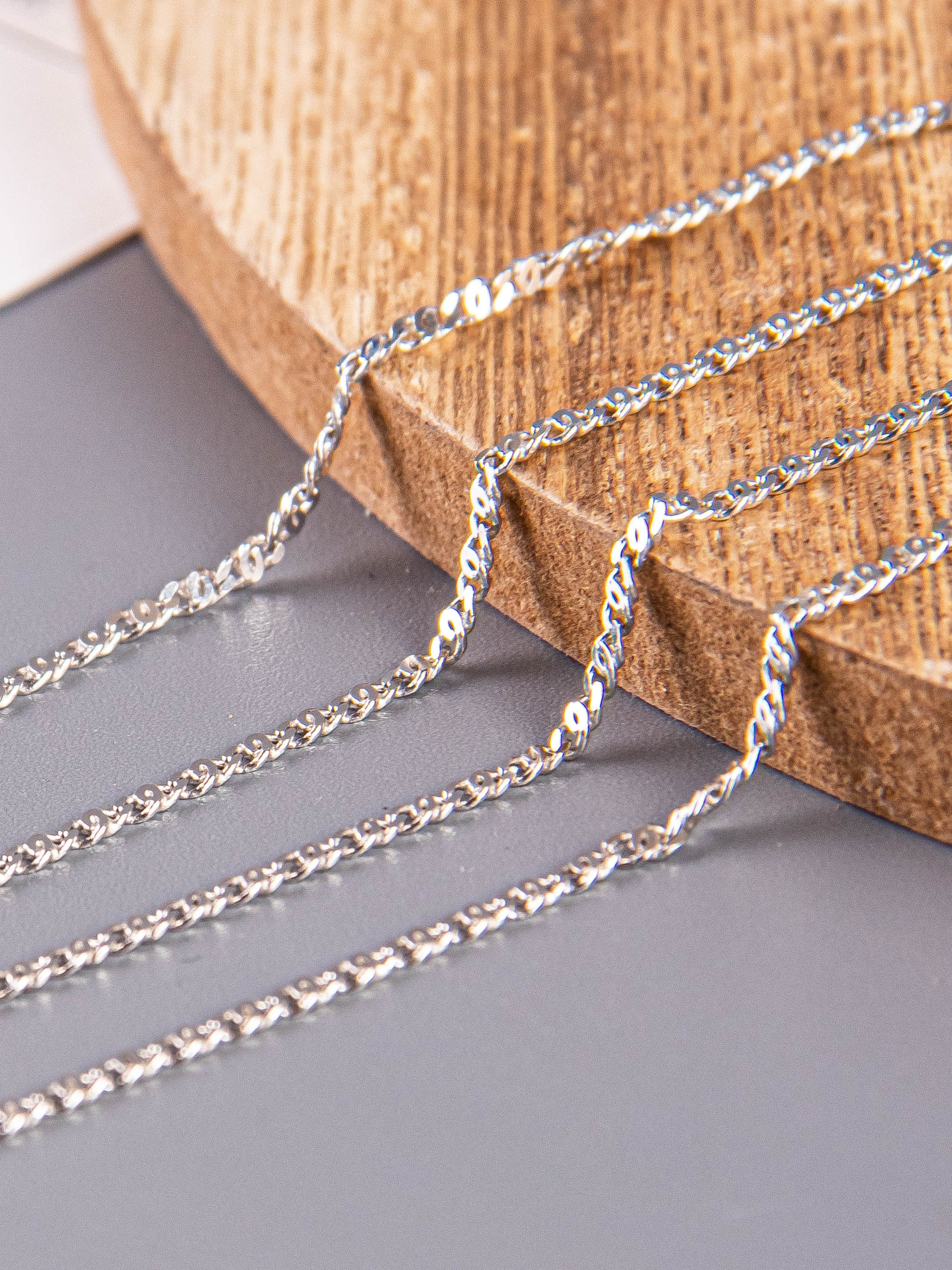 Цепочки, ювелирные изделия. «Матрица»