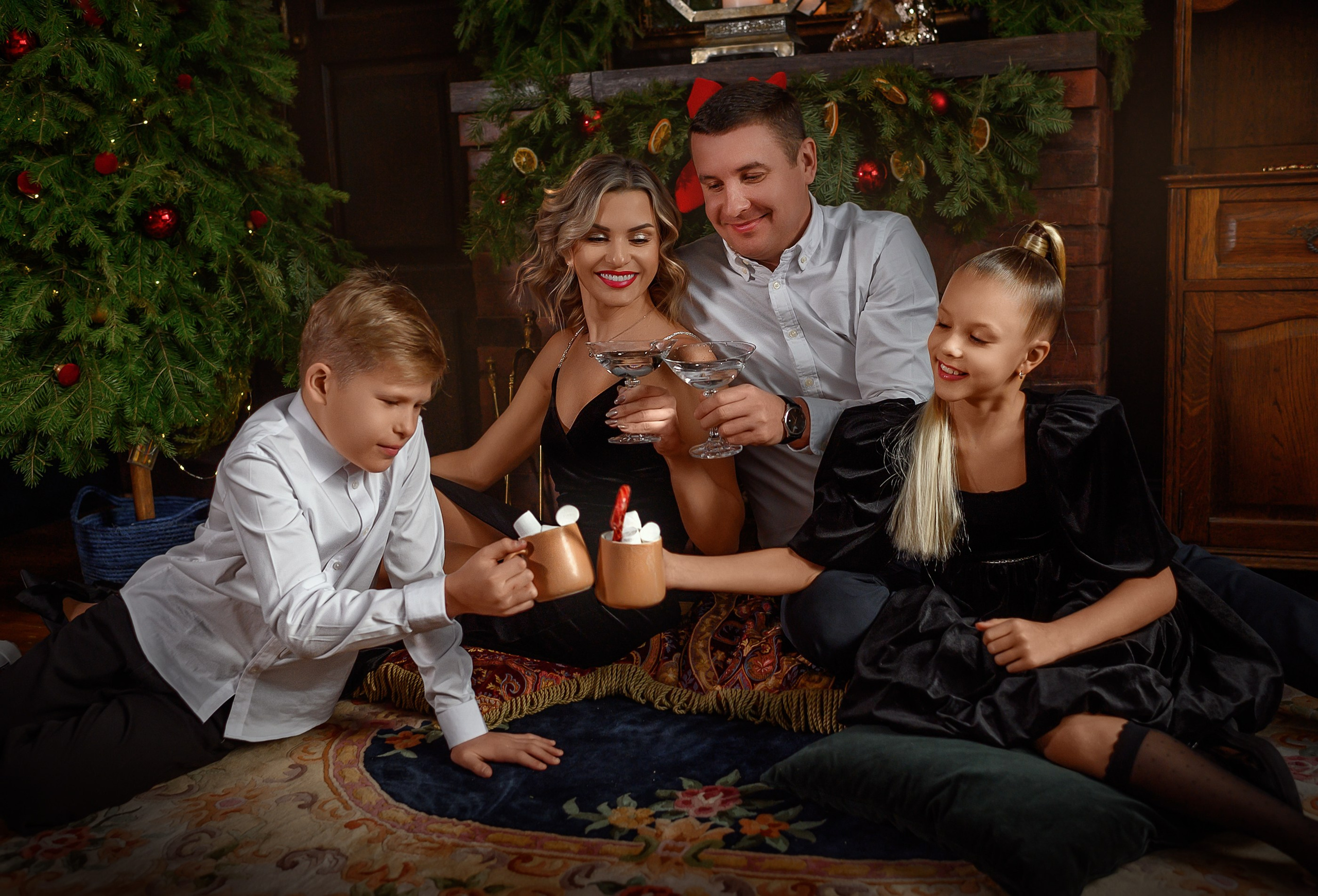 СТУДИЯ АДМИРАЛТЕЙШЕН. Семейный фотограф Екатеринбург Лора Мур