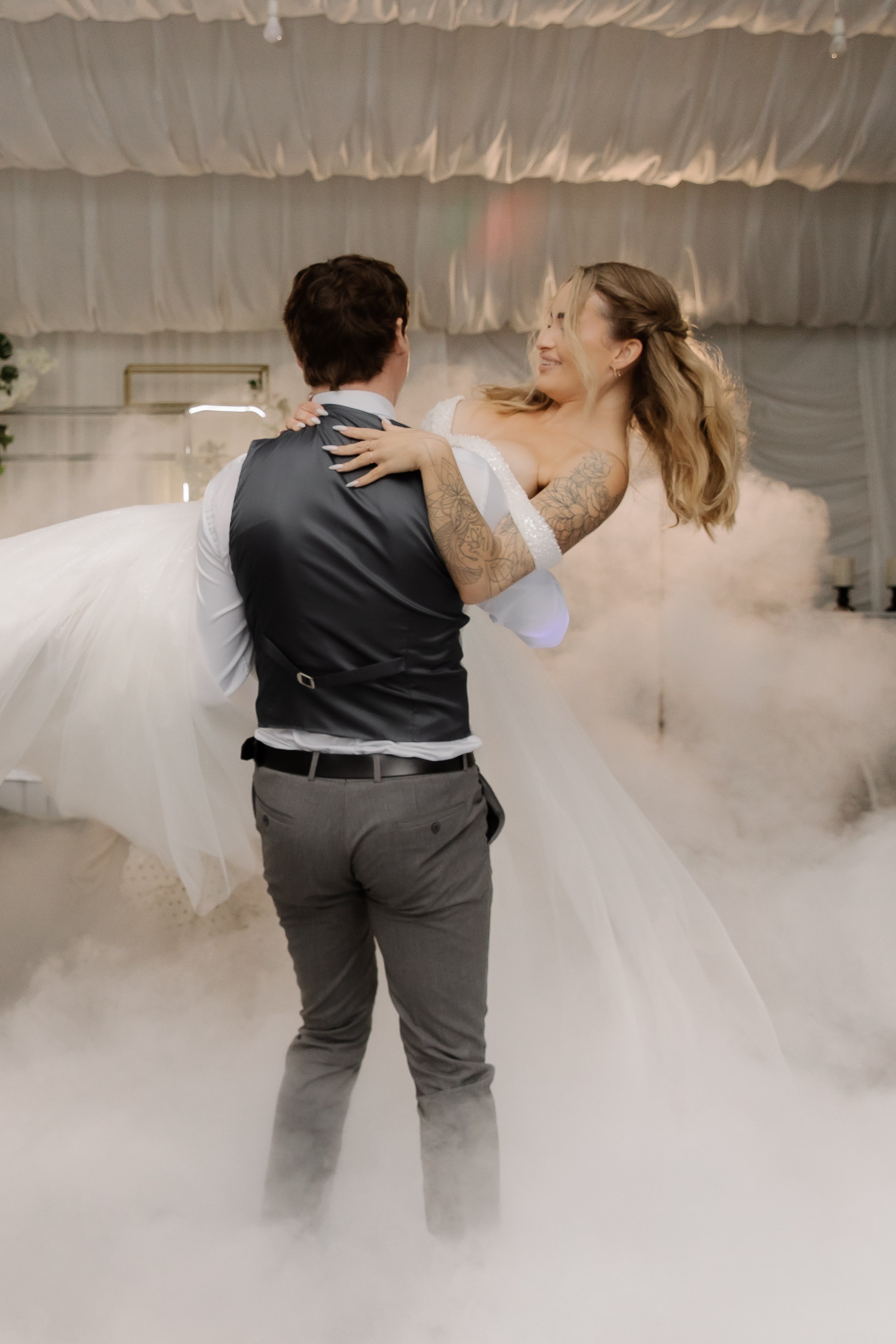 Данил и Кэти отель Реддисон. СВАДЕБНЫЙ ФОТОГРАФ ЧЕЛЯБИНСК