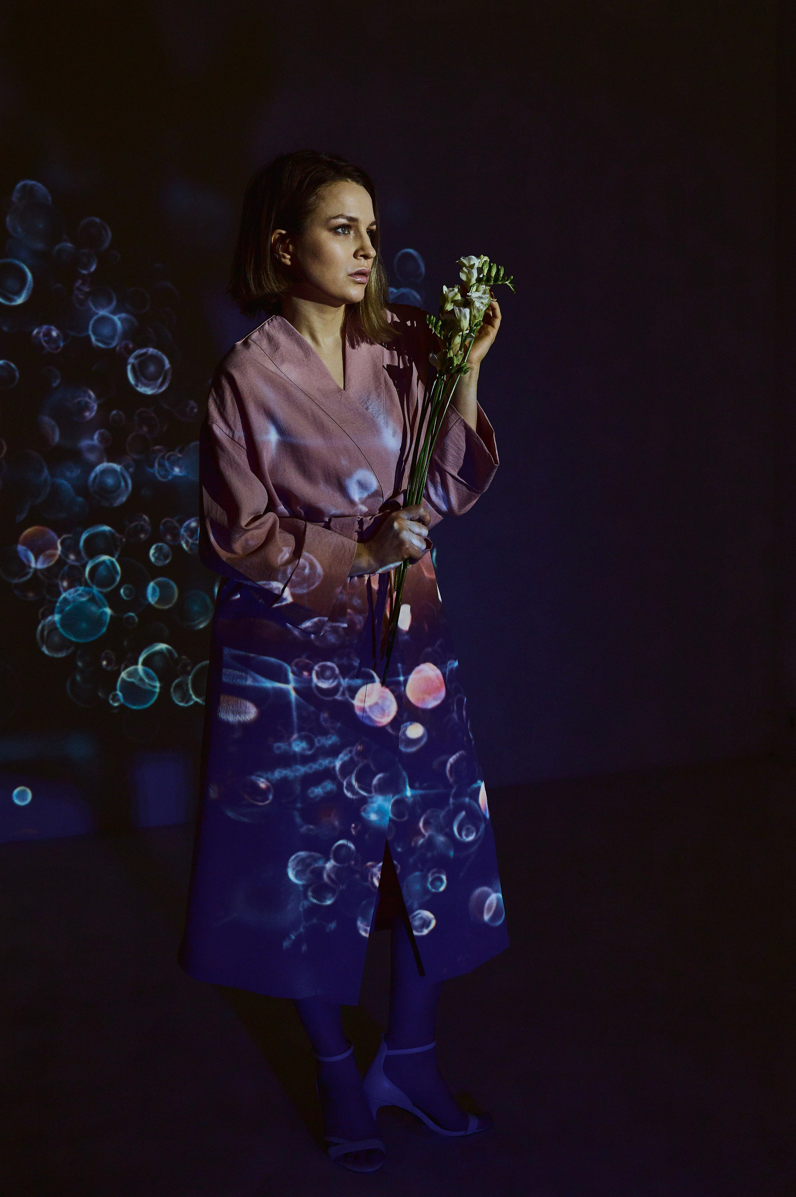 Фотосессия Ксении с проектором