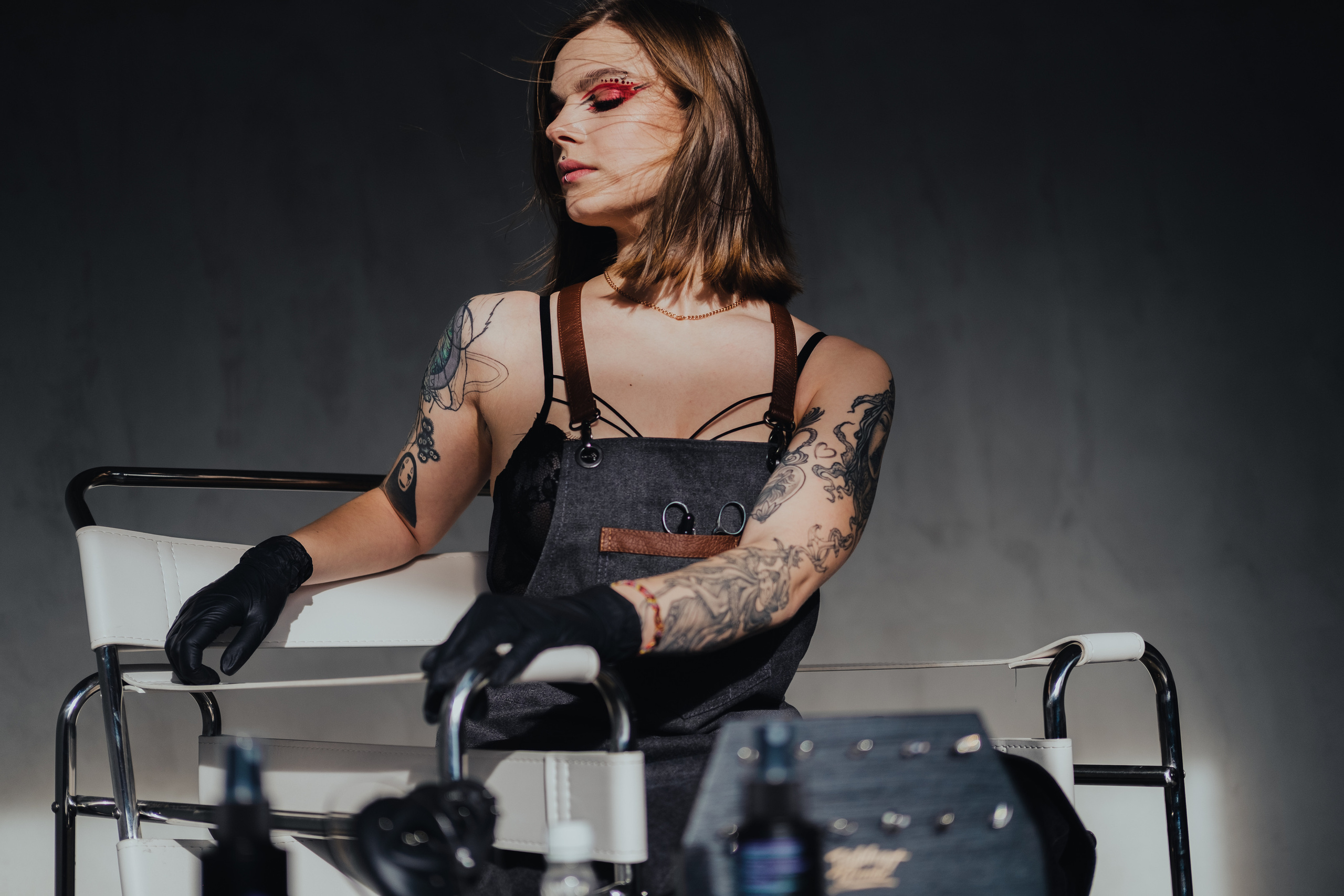 Контент съёмка для Анны пирсинг мастер. Фотограф в Иркутске Анна Мирошникова