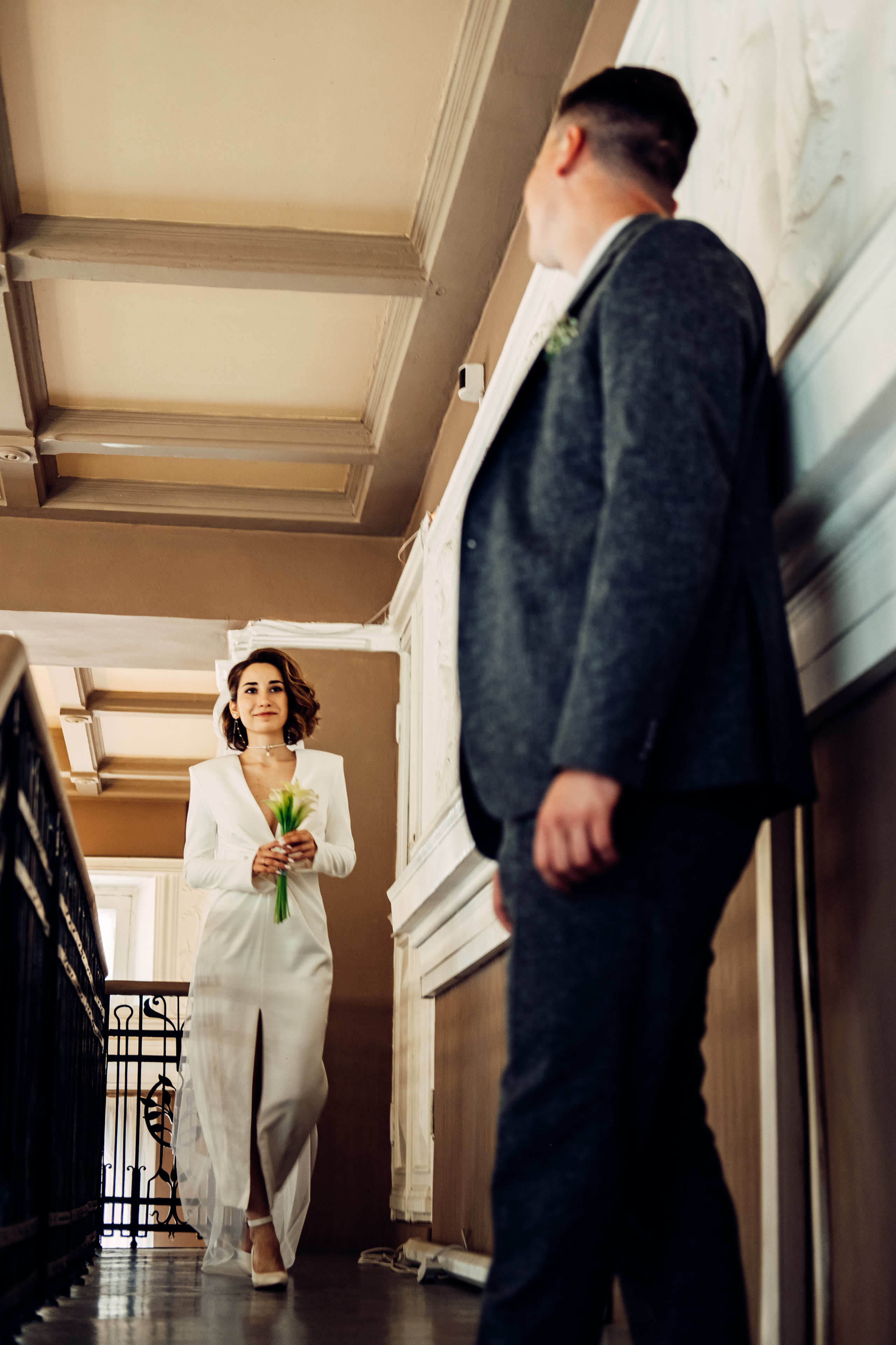 С любовью к искусству, свадьба в художественной галерее. Фотограф в Иркутске Анна Мирошникова