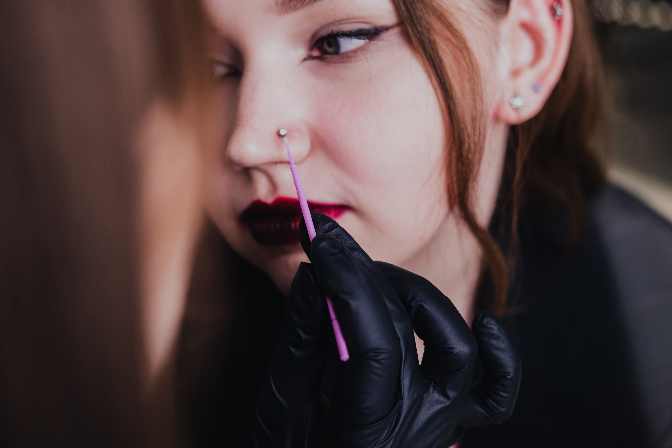 Контент съёмка для Анны пирсинг мастер. Фотограф в Иркутске Анна Мирошникова