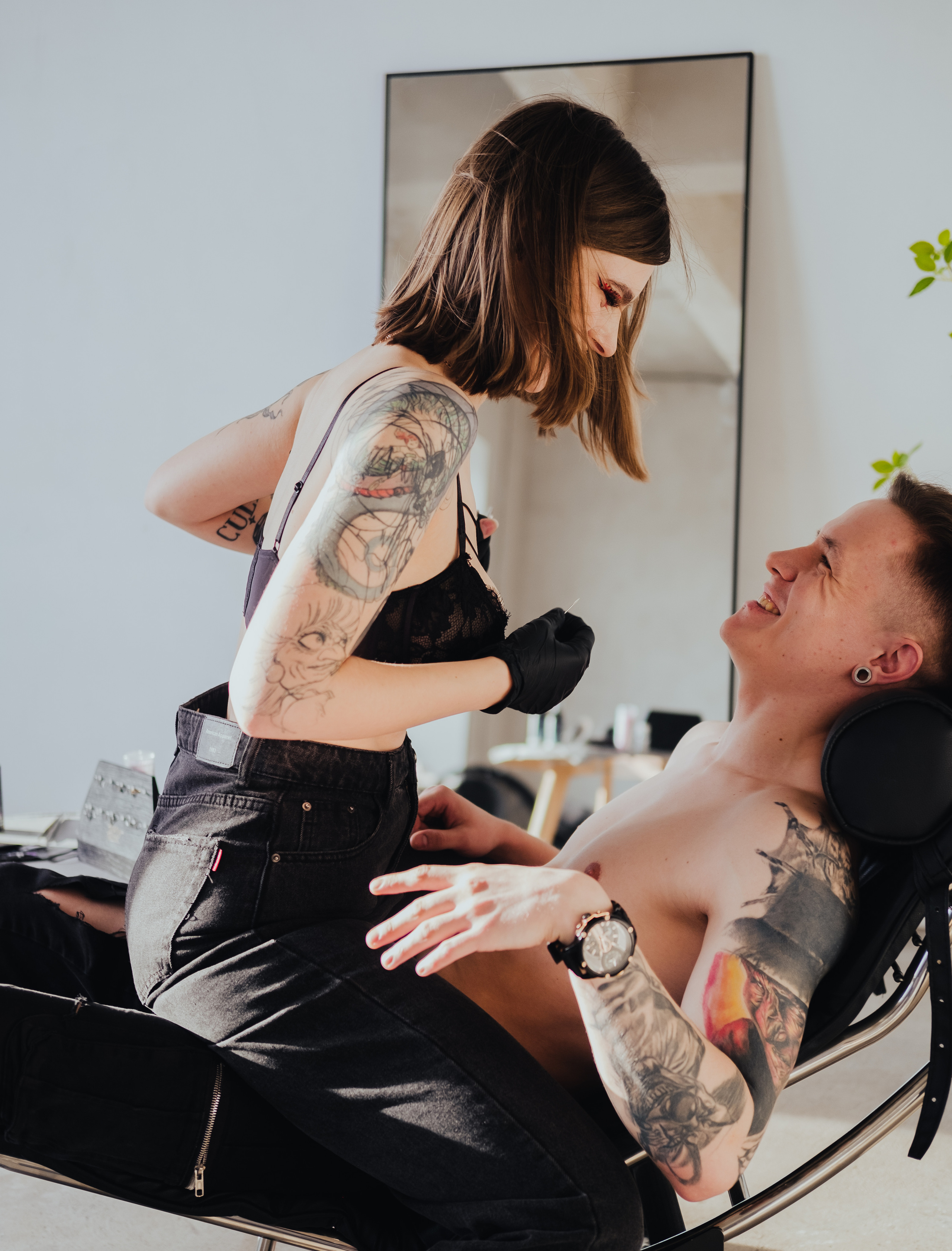 Контент съёмка для Анны пирсинг мастер. Фотограф в Иркутске Анна Мирошникова