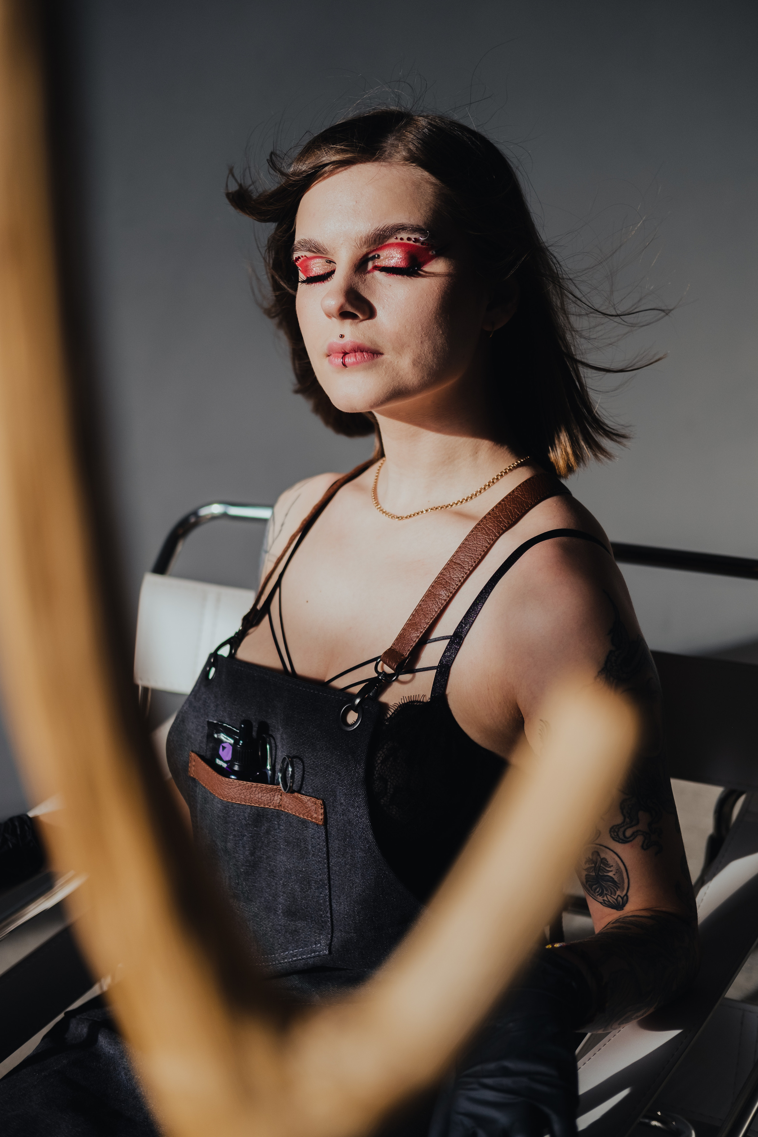 Контент съёмка для Анны пирсинг мастер. Фотограф в Иркутске Анна Мирошникова