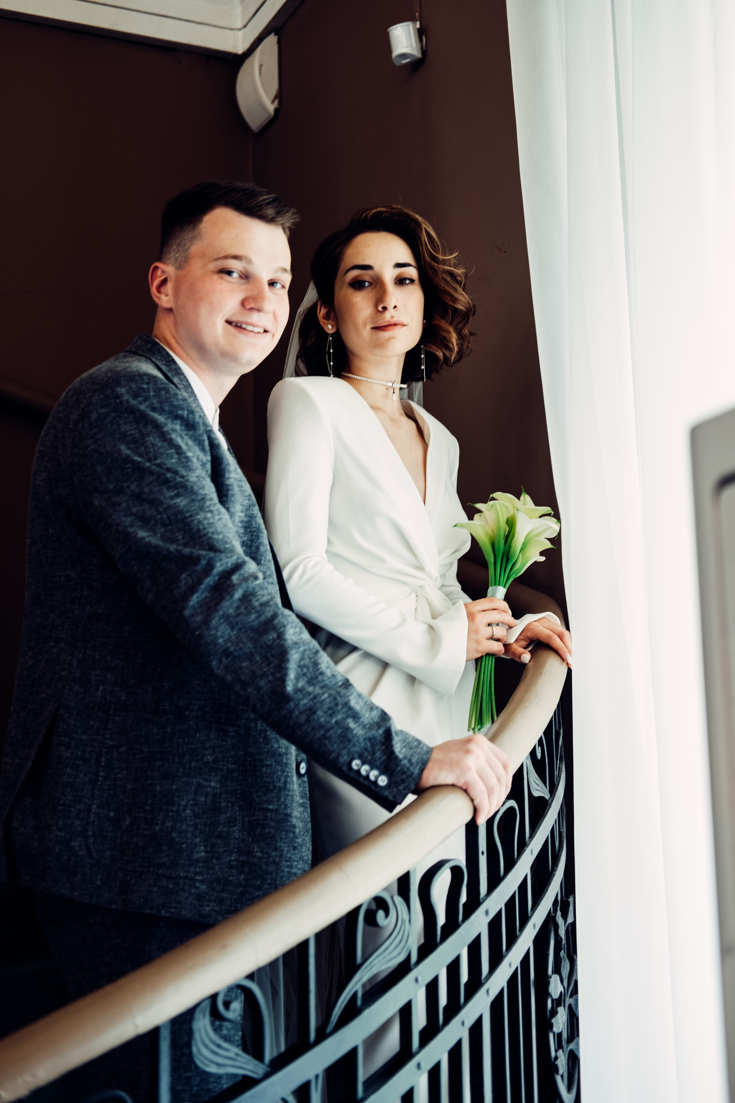 С любовью к искусству, свадьба в художественной галерее. Фотограф в Иркутске Анна Мирошникова