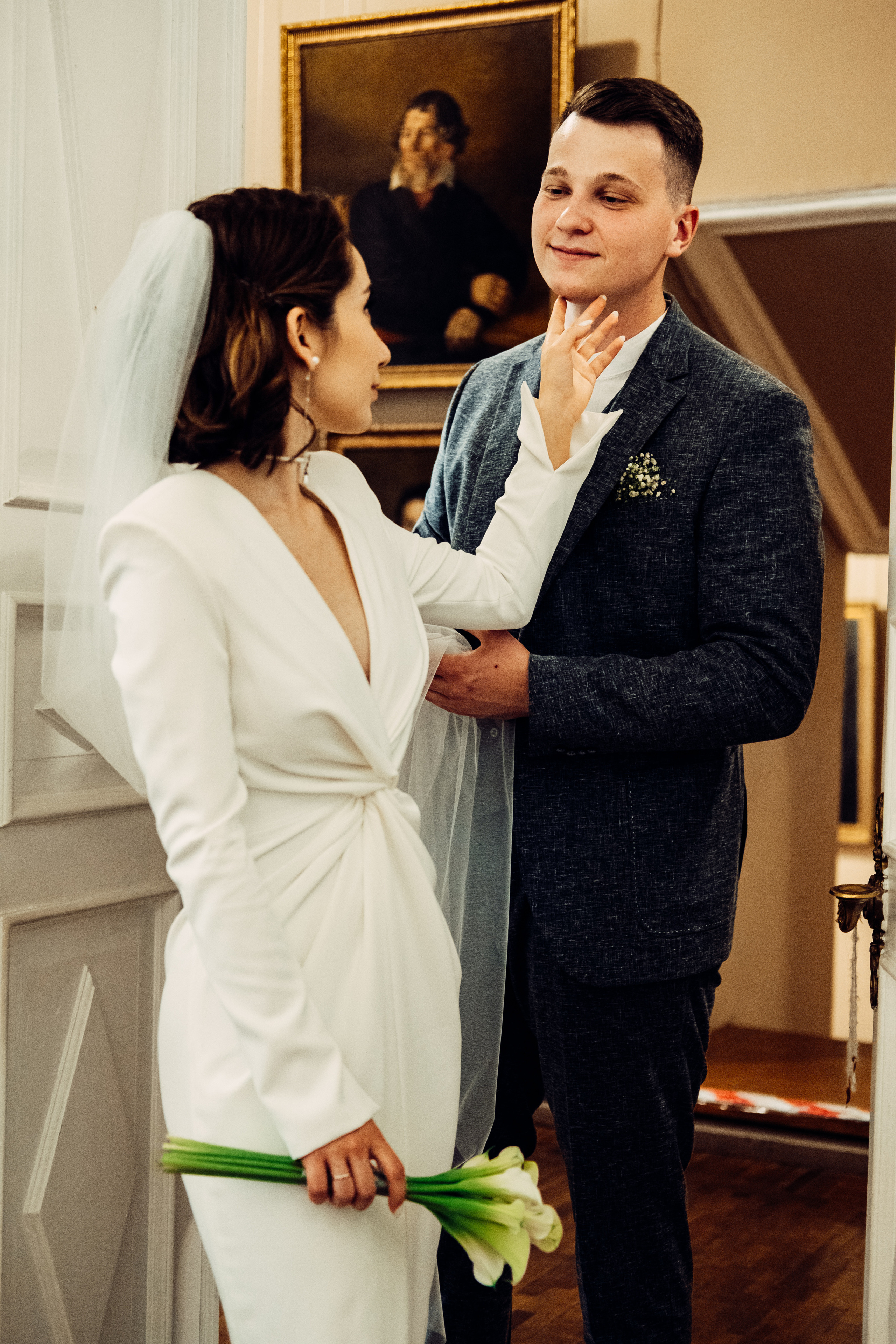 С любовью к искусству, свадьба в художественной галерее. Фотограф в Иркутске Анна Мирошникова