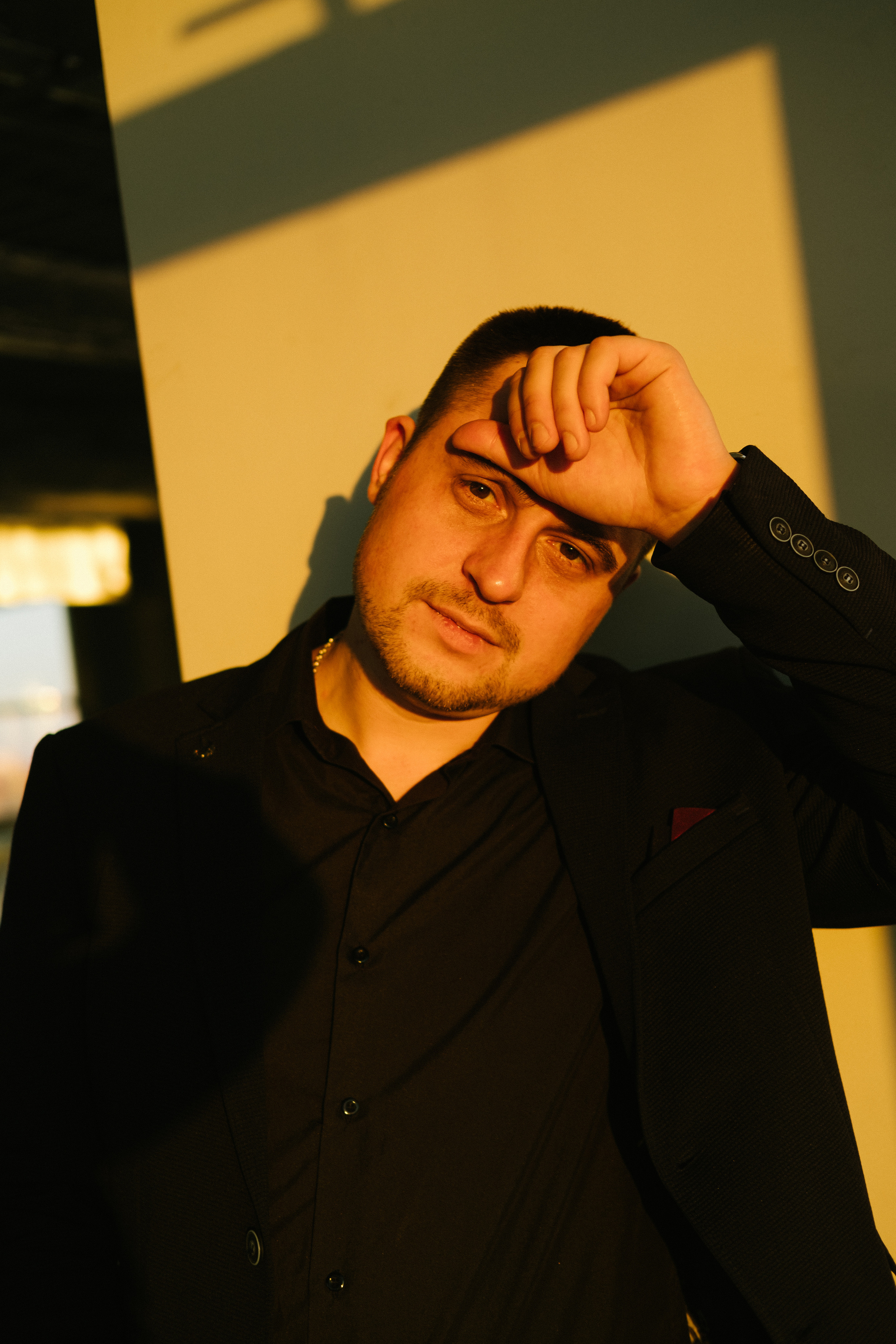 Фёдор, фотосет по городу. Фотограф в Иркутске Анна Мирошникова