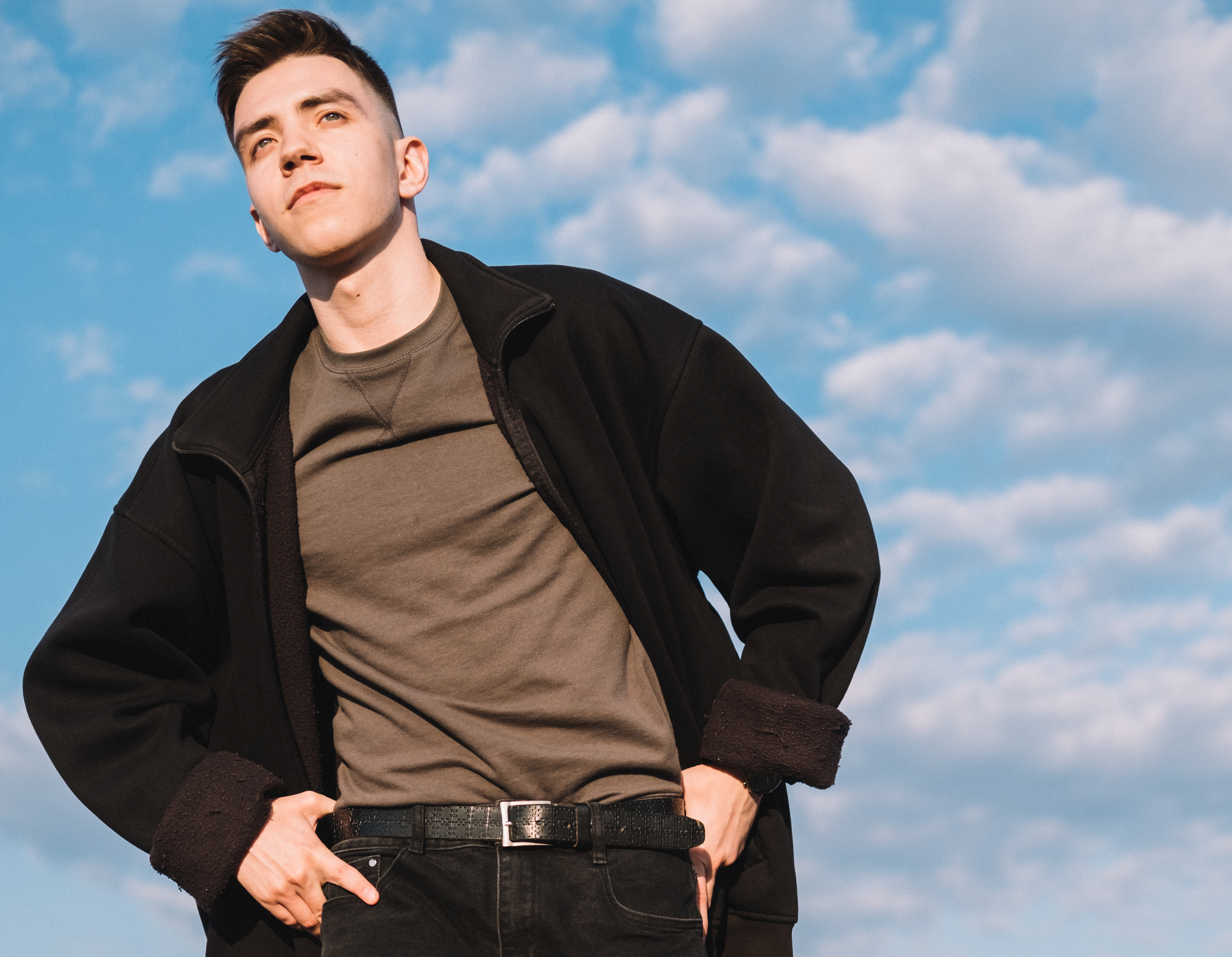 Денис, мужской портрет. Фотограф в Иркутске Анна Мирошникова