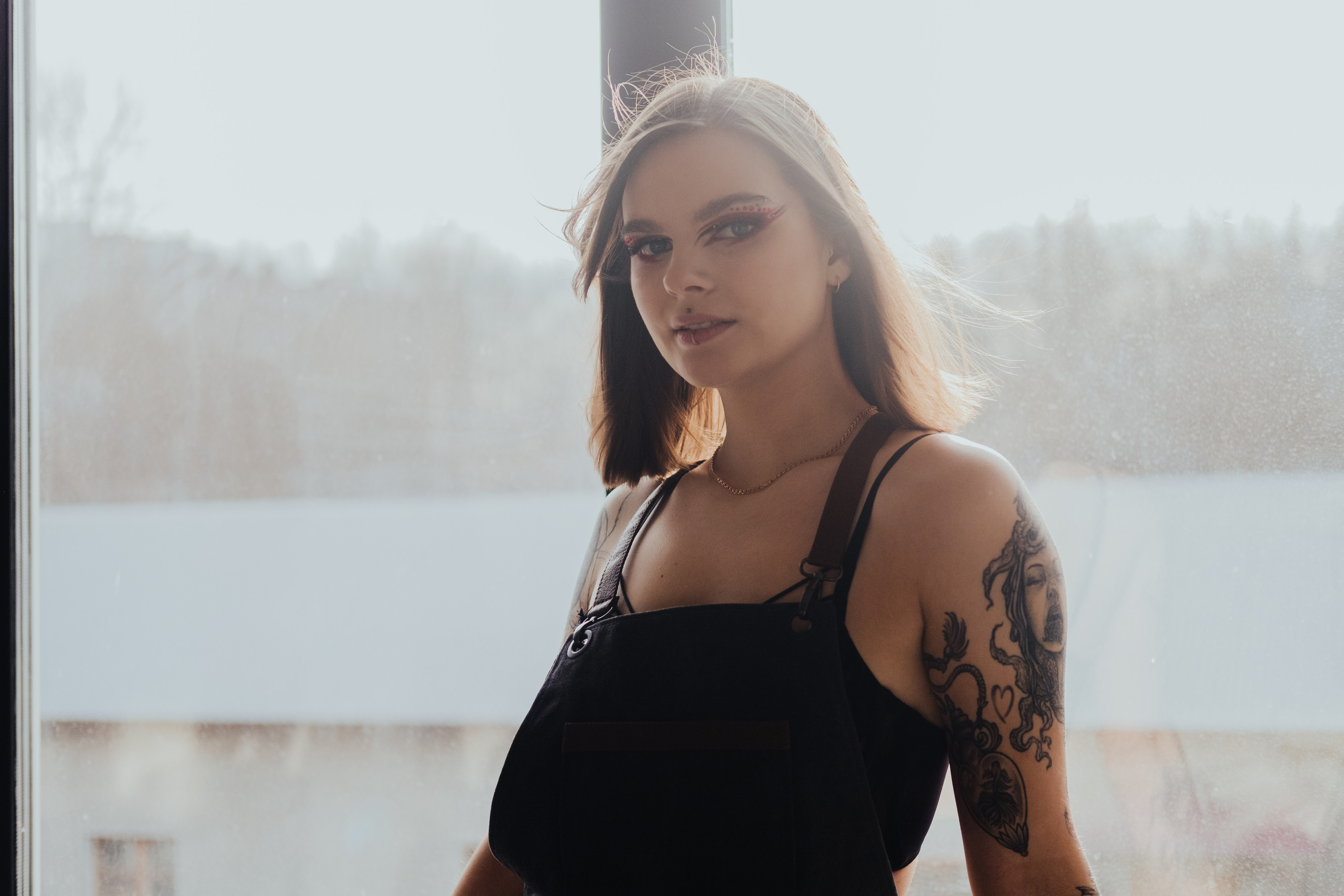 Контент съёмка для Анны пирсинг мастер. Фотограф в Иркутске Анна Мирошникова