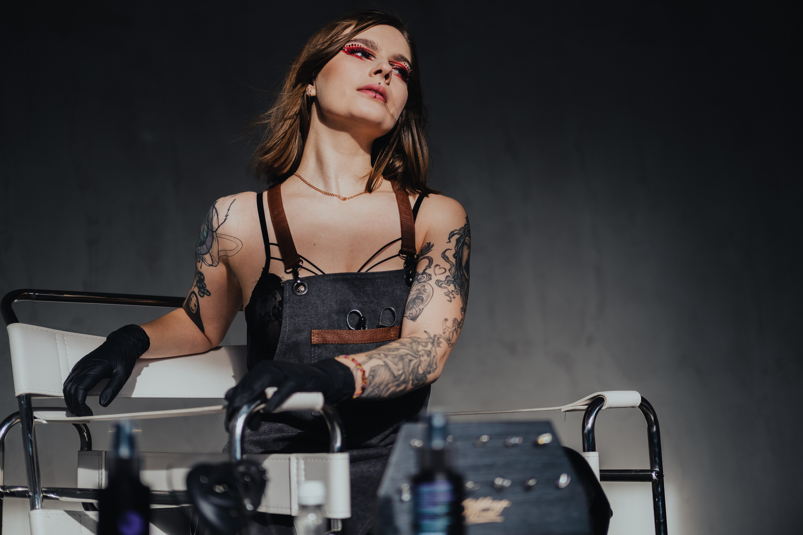 Контент съёмка для Анны пирсинг мастер. Фотограф в Иркутске Анна Мирошникова