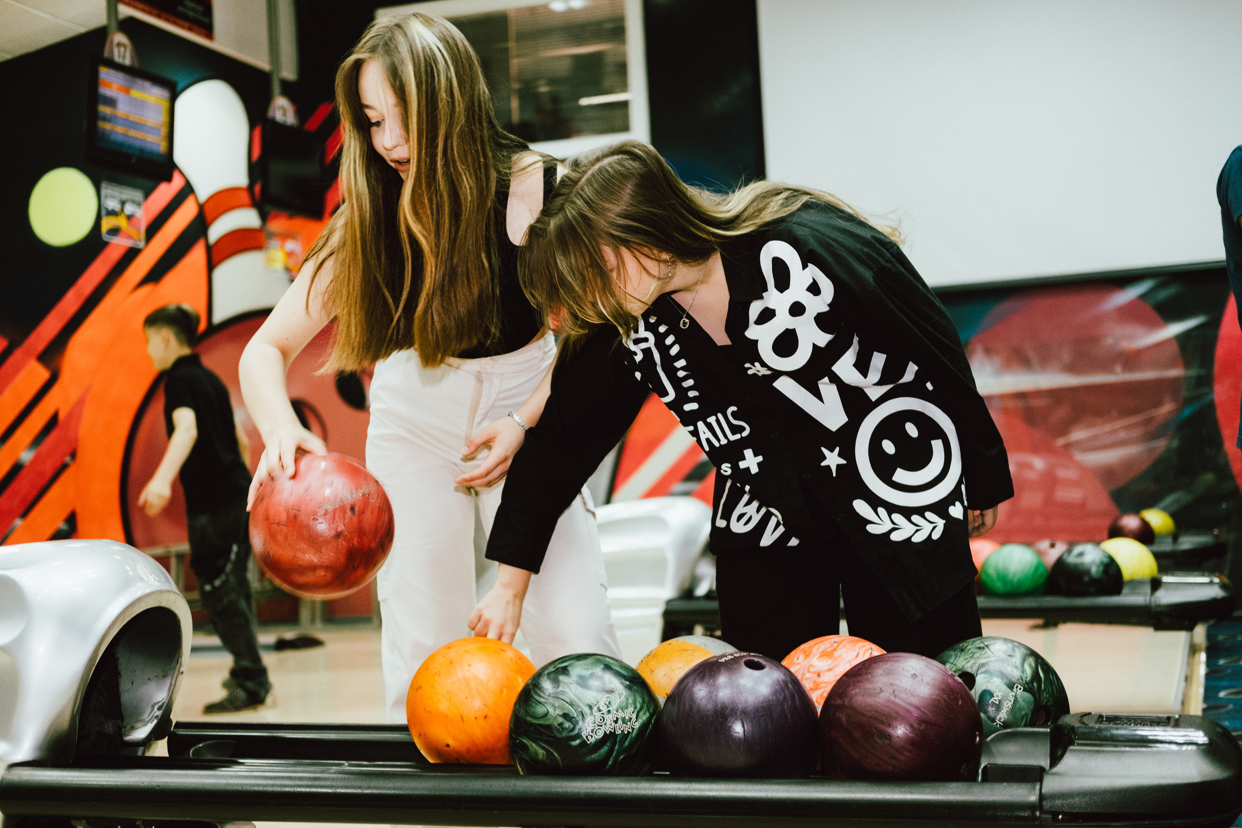 Выпускной в боулинге. Фотограф в Иркутске Анна Мирошникова
