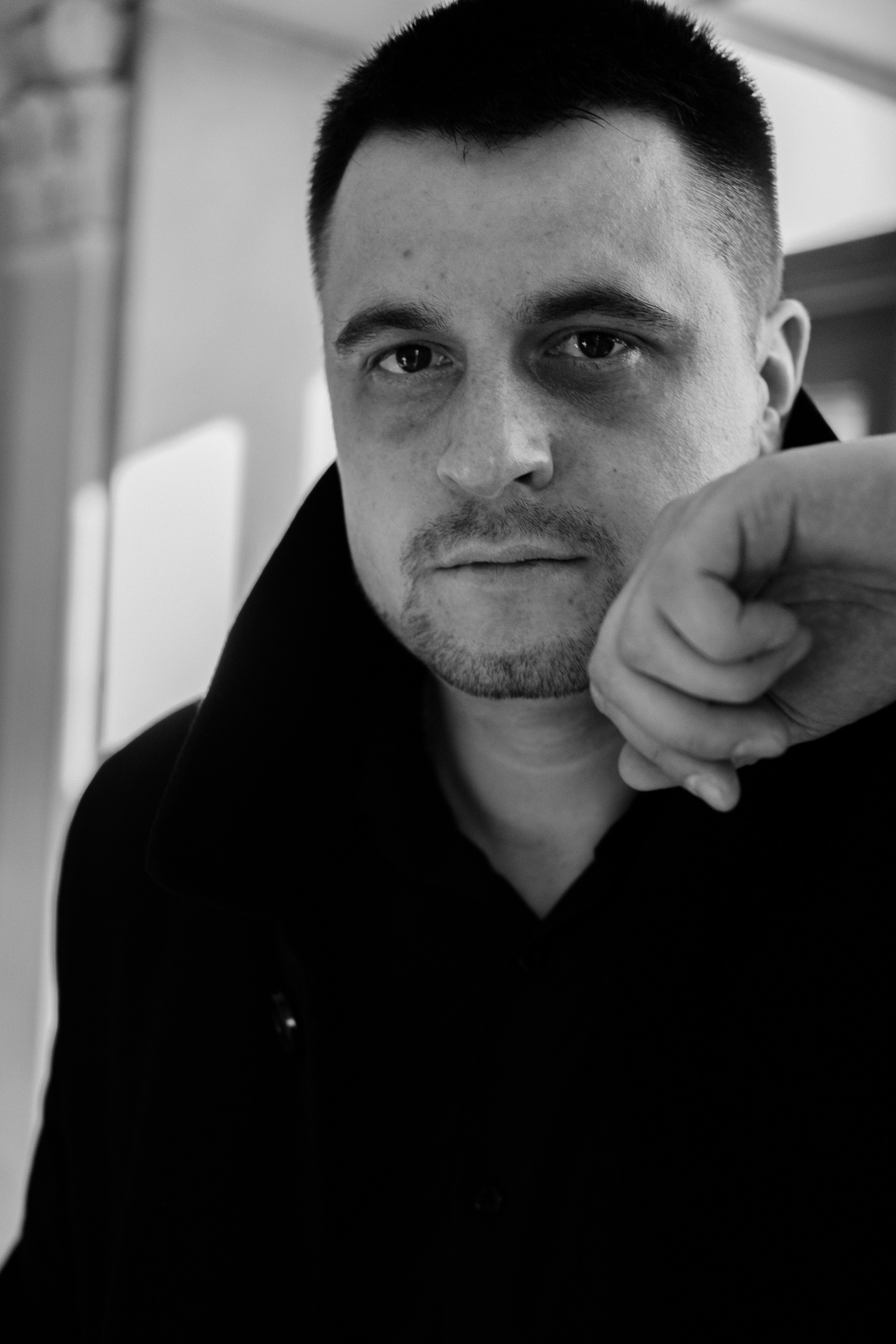 Фёдор, фотосет по городу. Фотограф в Иркутске Анна Мирошникова