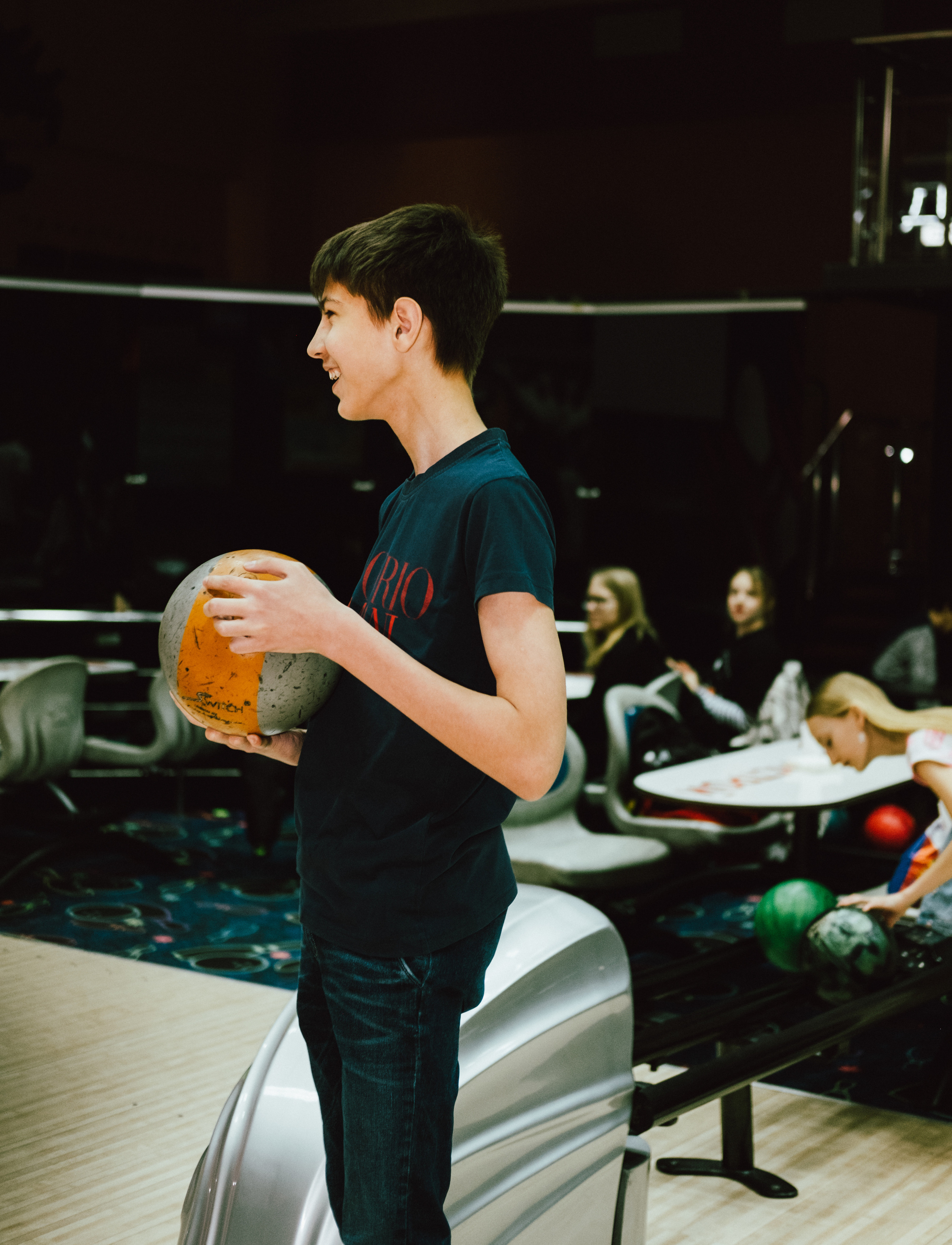 Выпускной в боулинге. Фотограф в Иркутске Анна Мирошникова