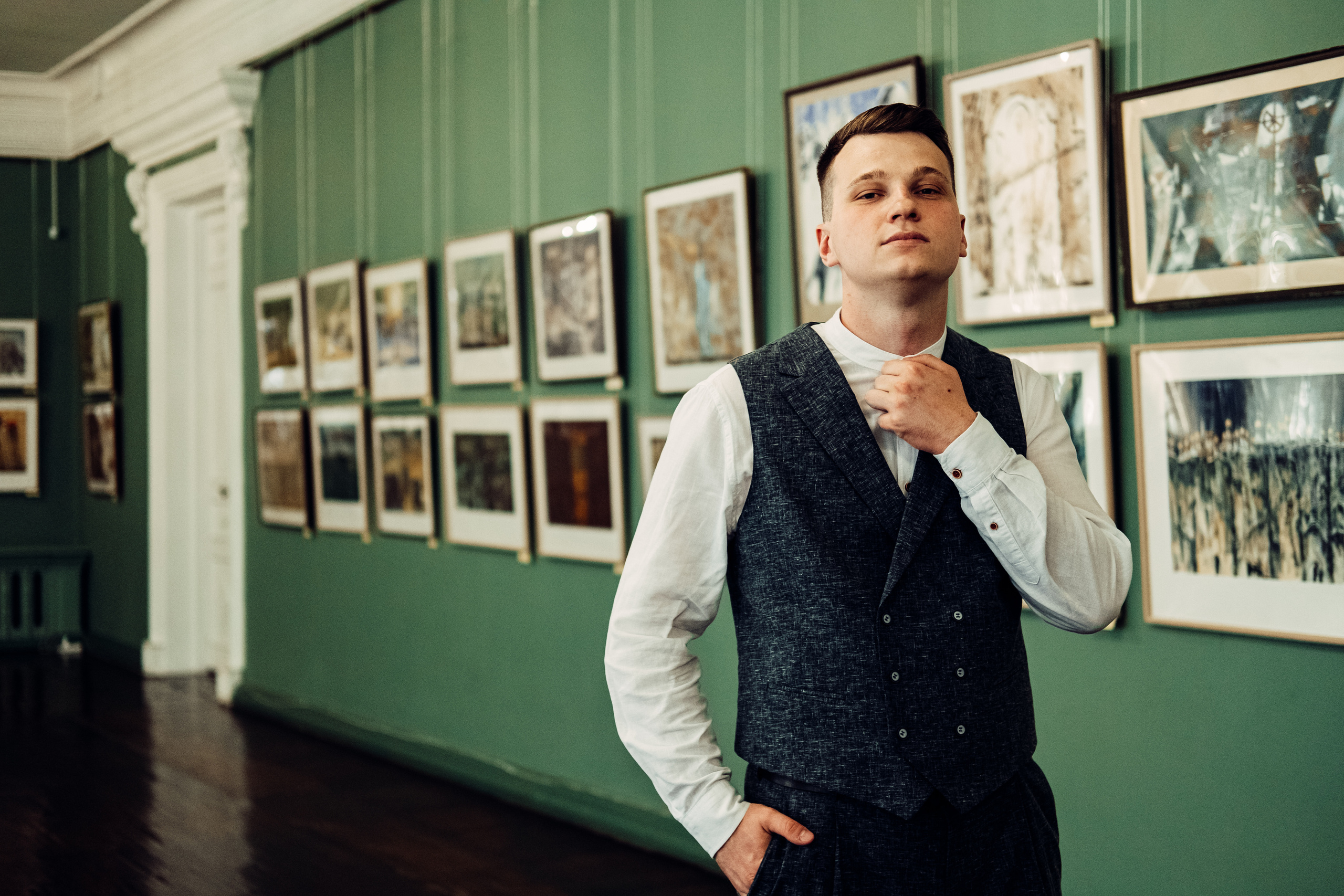 С любовью к искусству, свадьба в художественной галерее. Фотограф в Иркутске Анна Мирошникова